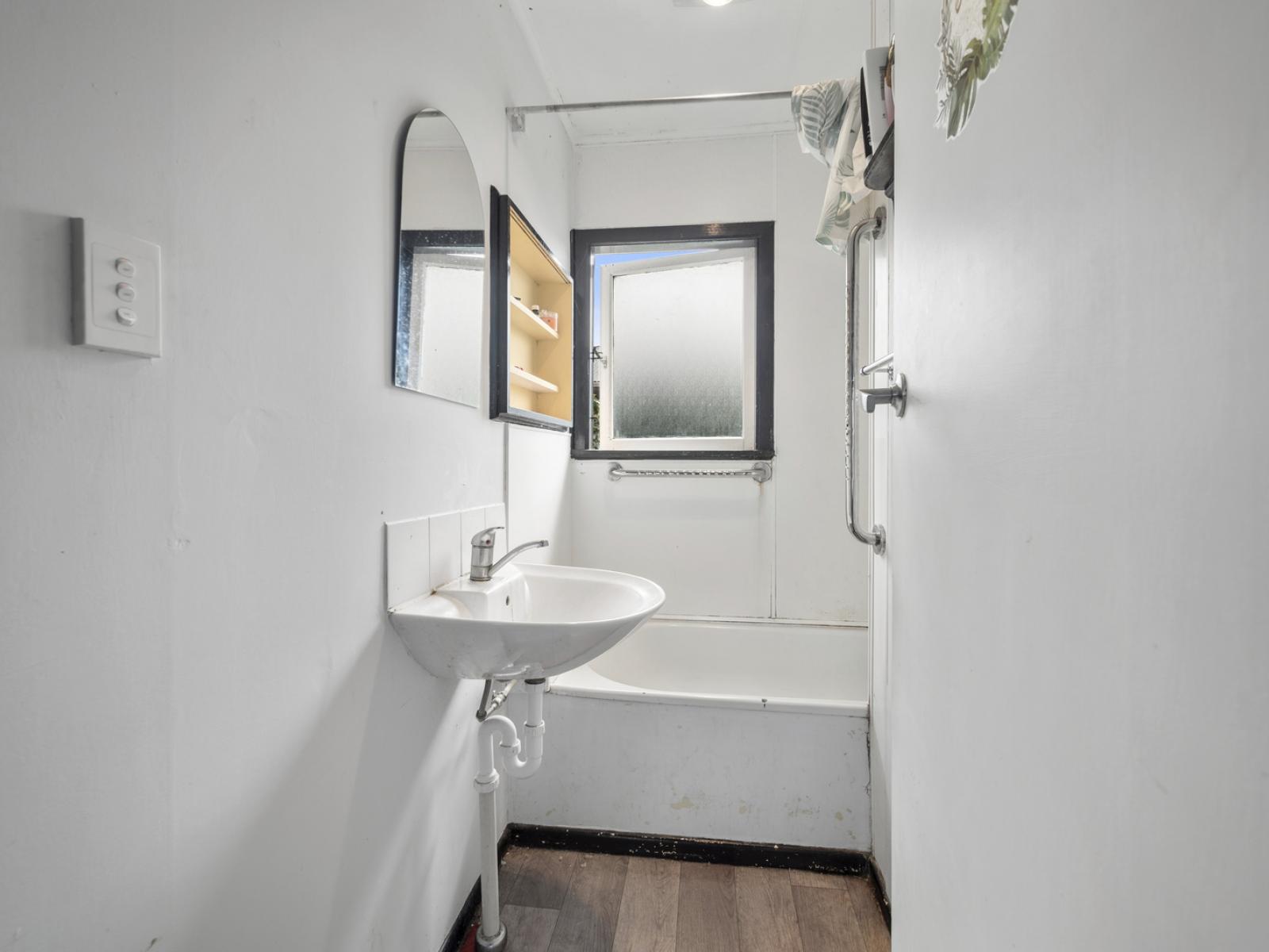 115 Oregon Drive, Murupara