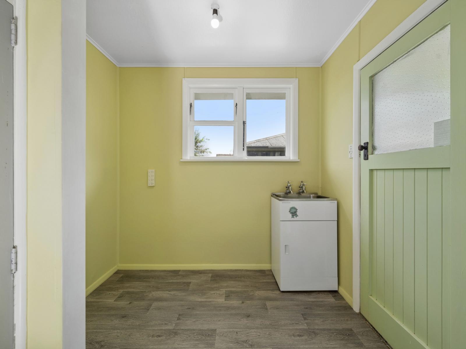 98 Oregon Drive, Murupara