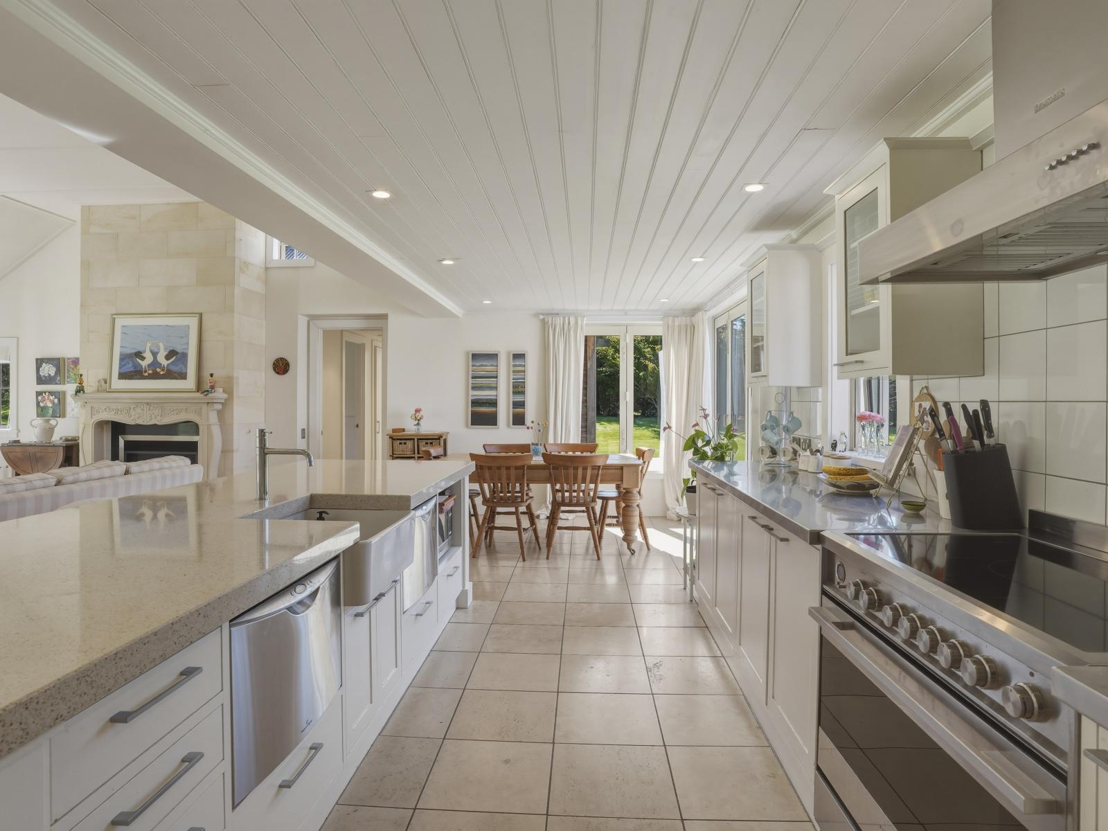 12 Tirohanga Road, North Taieri