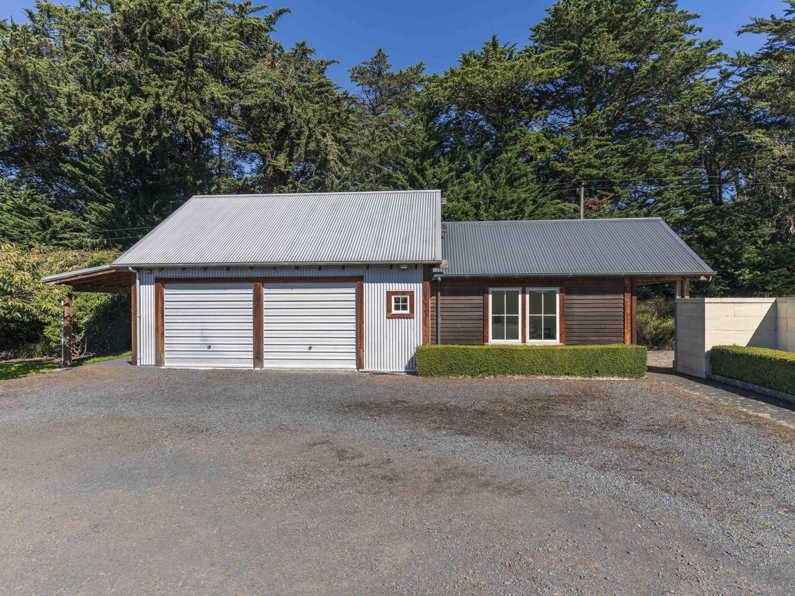 12 Tirohanga Road, North Taieri