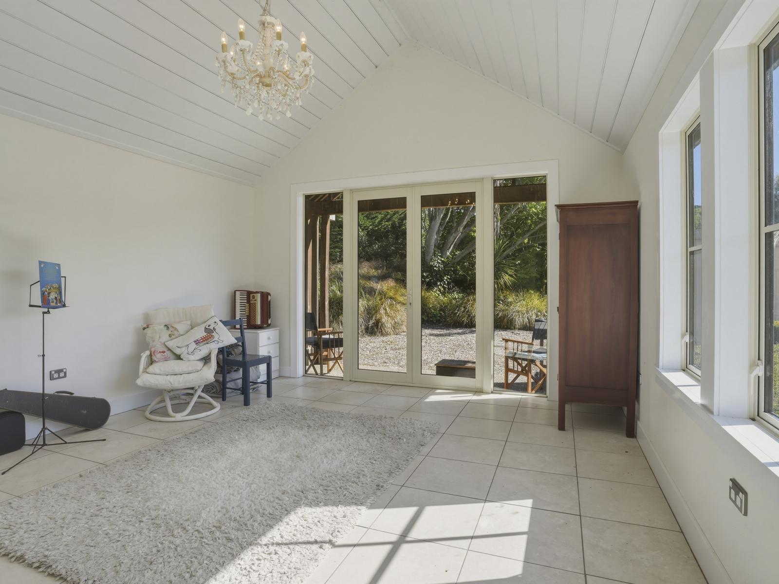 12 Tirohanga Road, North Taieri