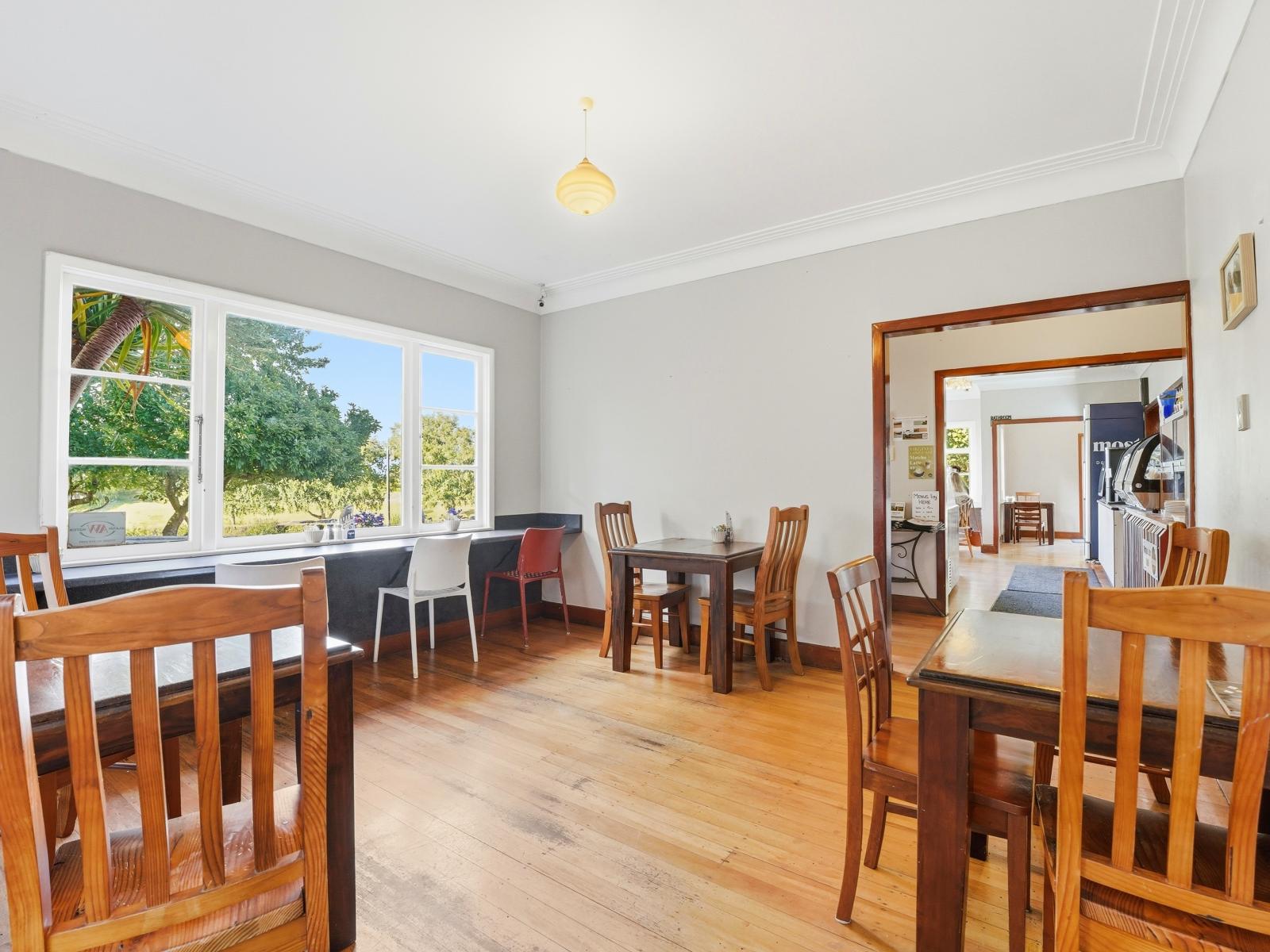 110 Great North Road, St Johns Hill