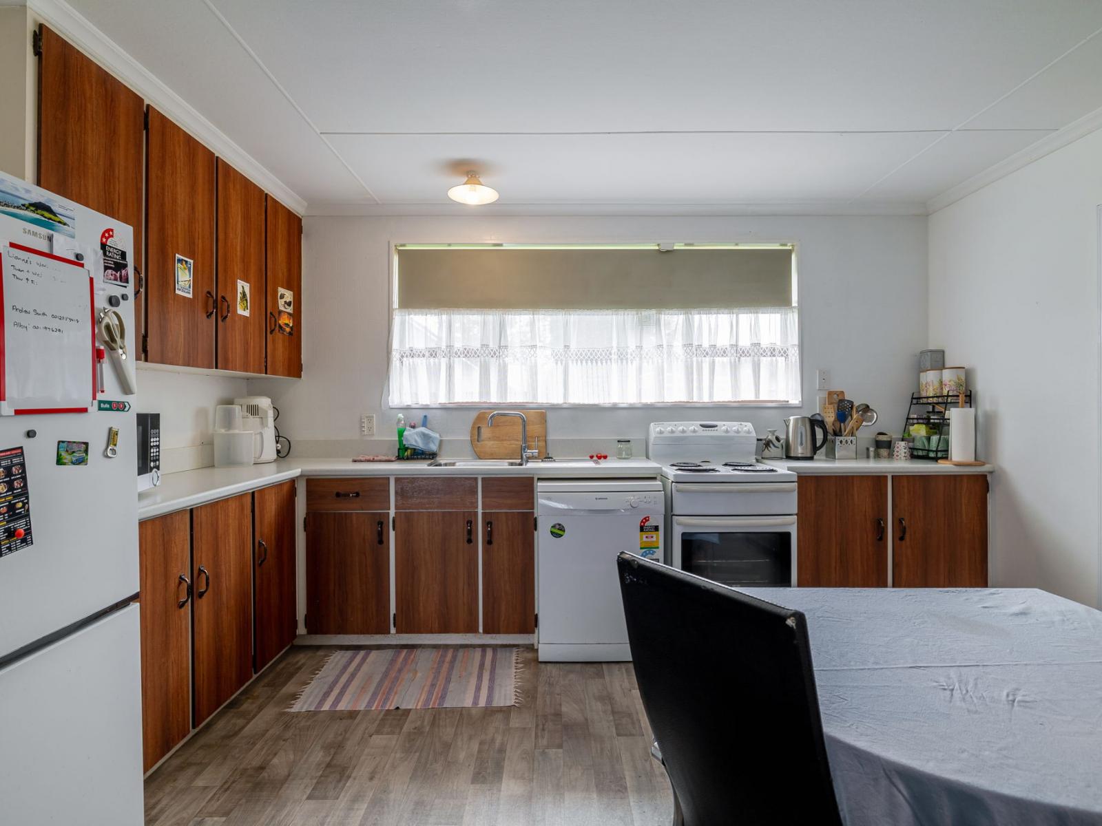 36 Criterion Street, Bulls