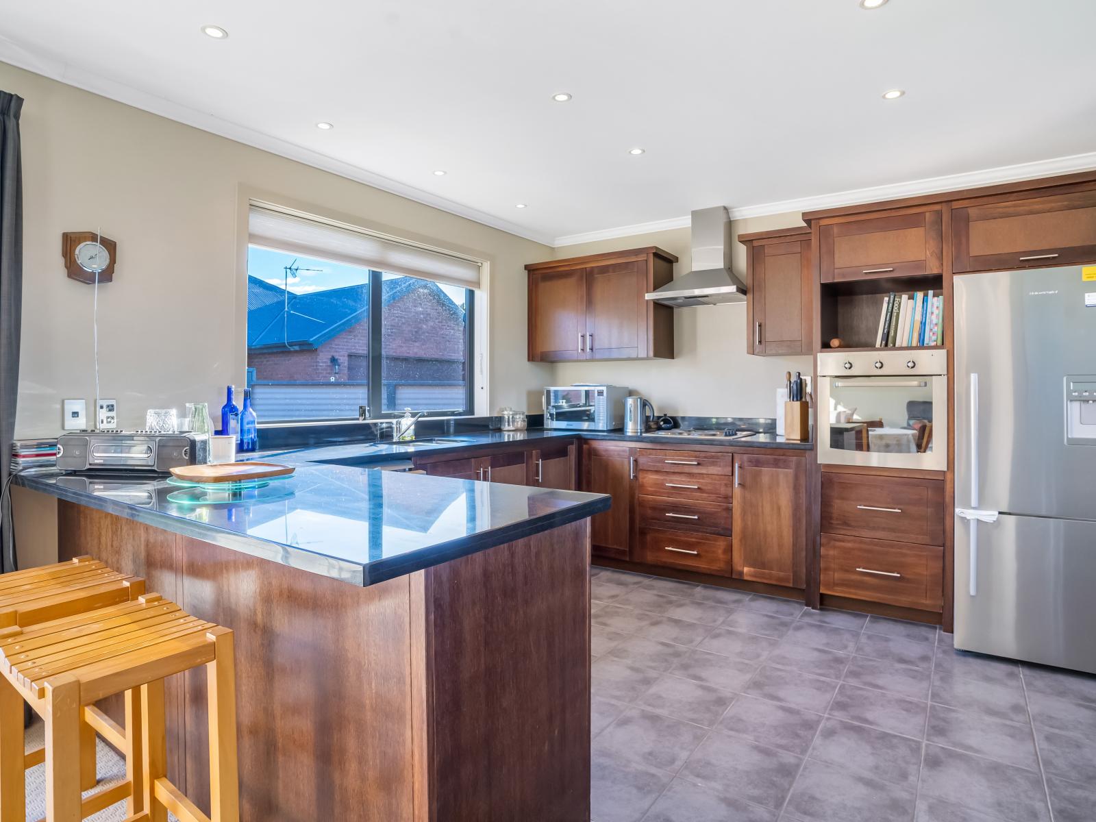 12 Essex Street, Winton