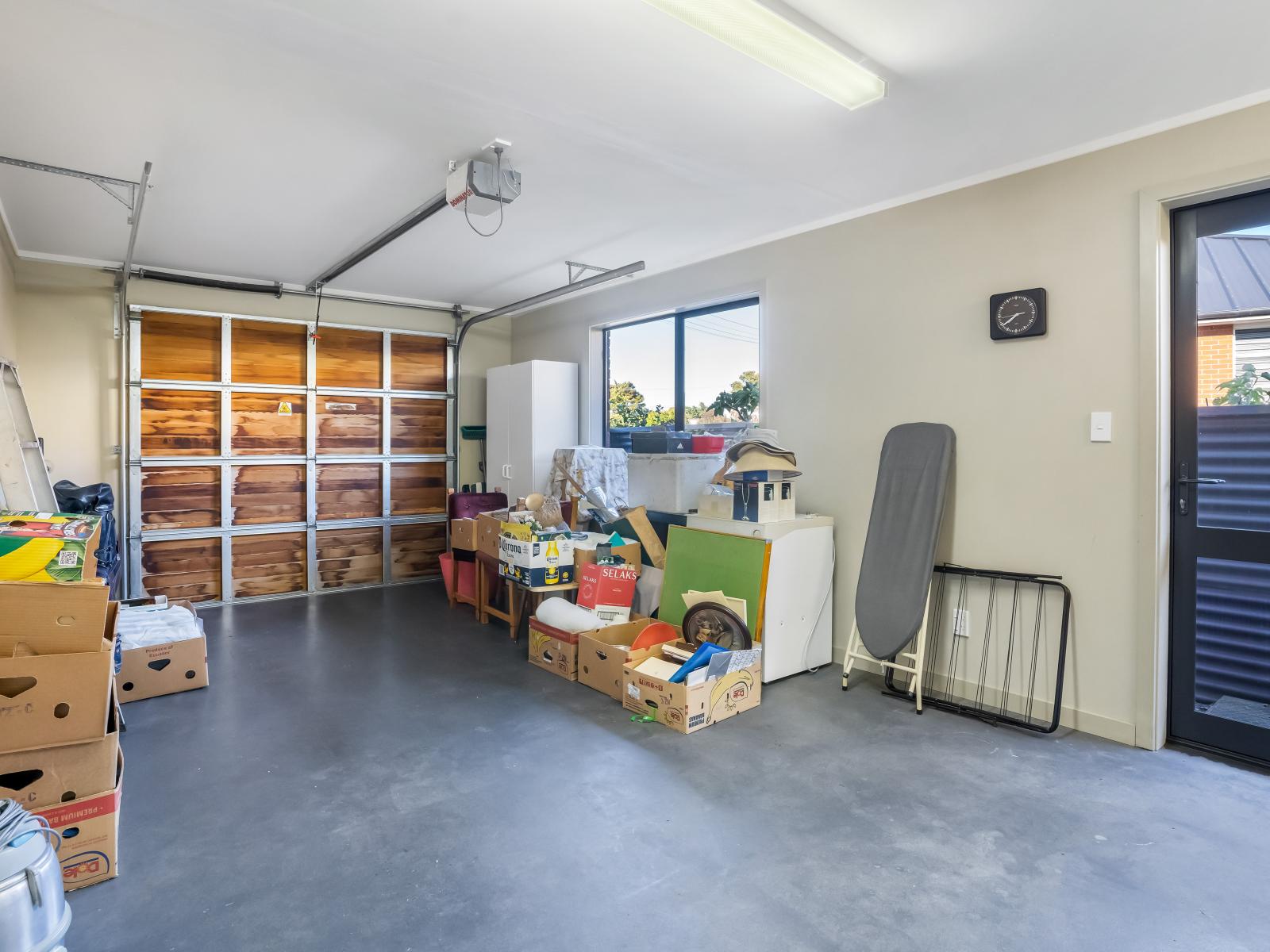 12 Essex Street, Winton