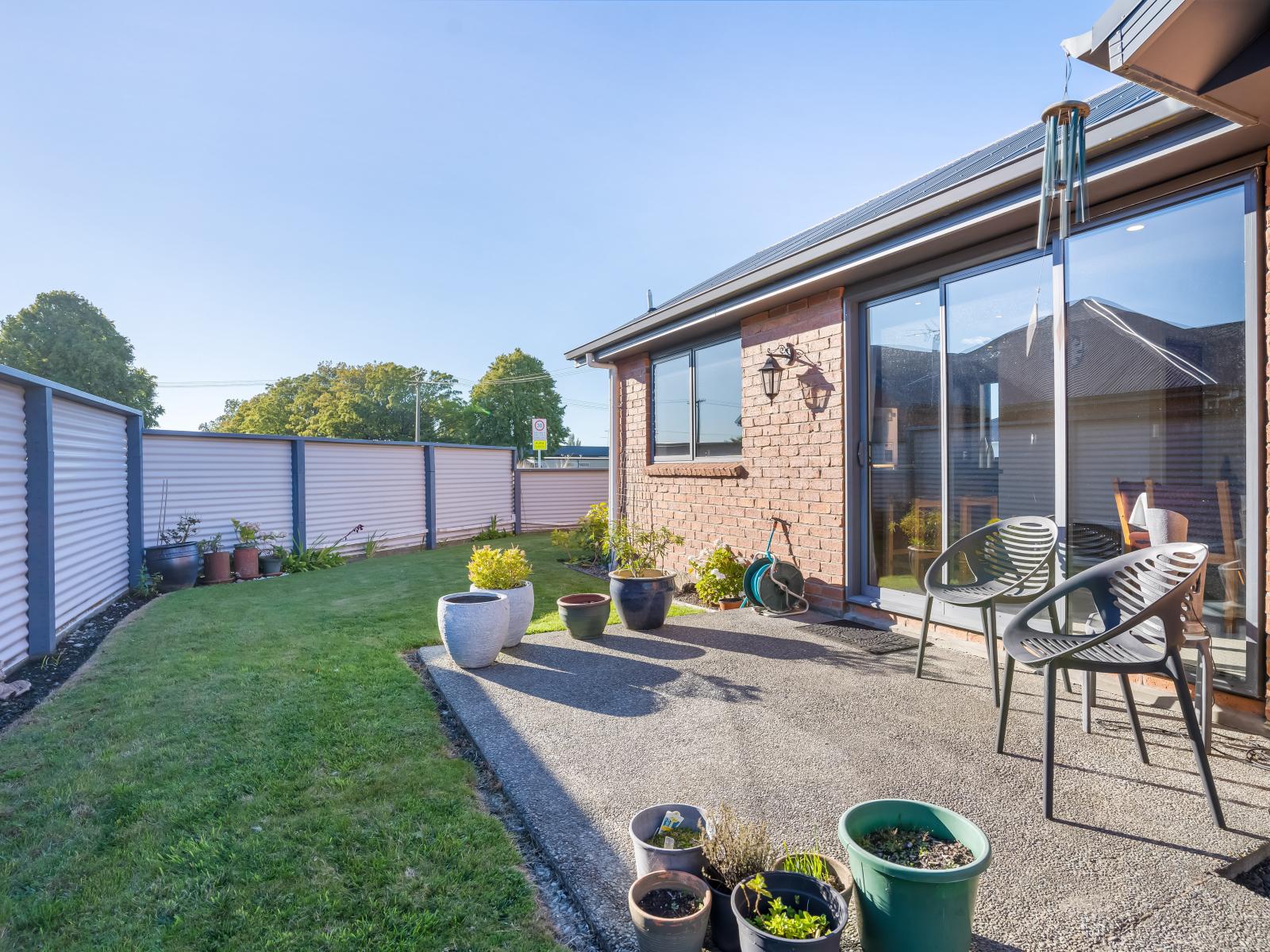 12 Essex Street, Winton