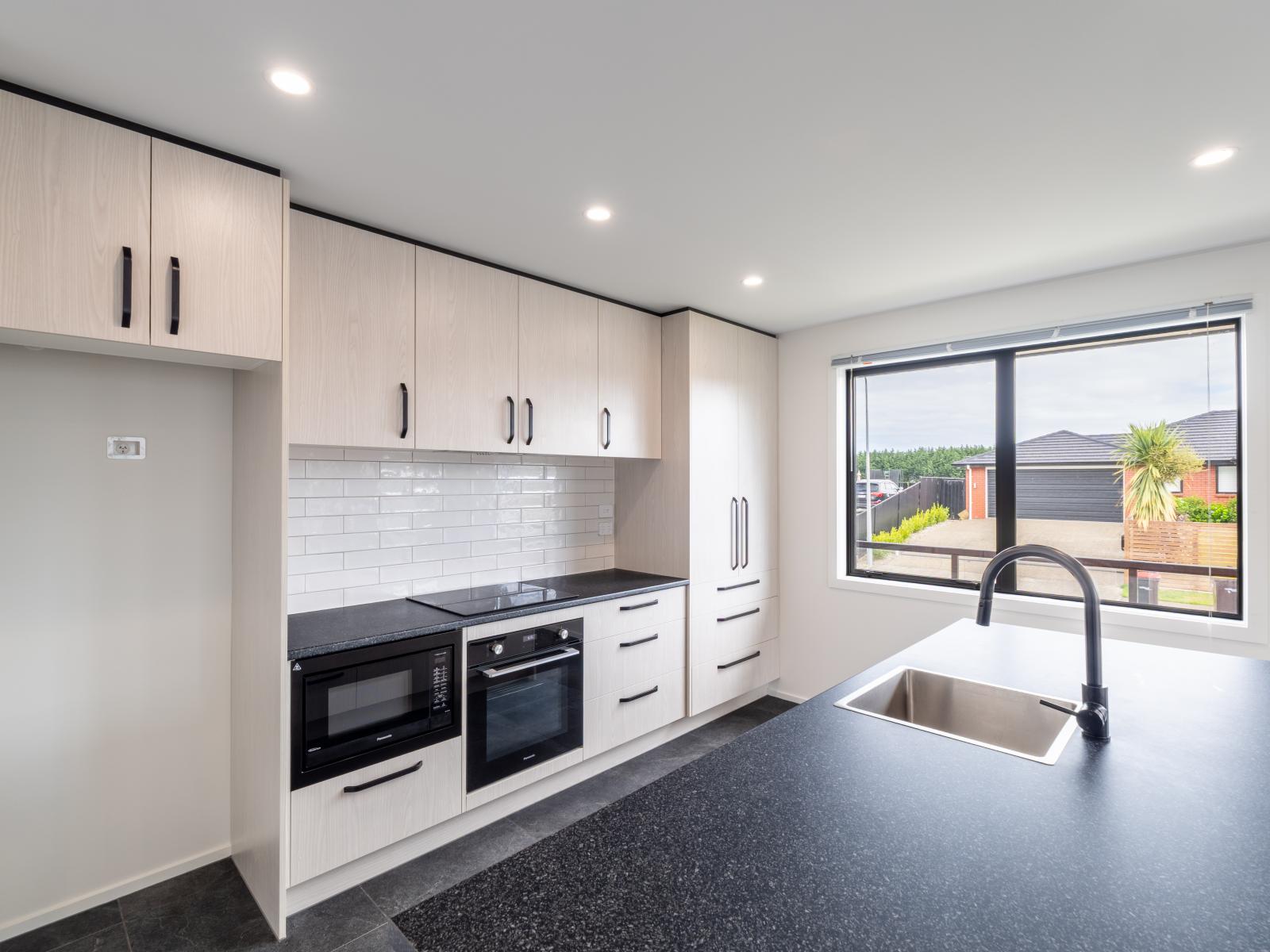 97 Hoffman Court, Waikiwi