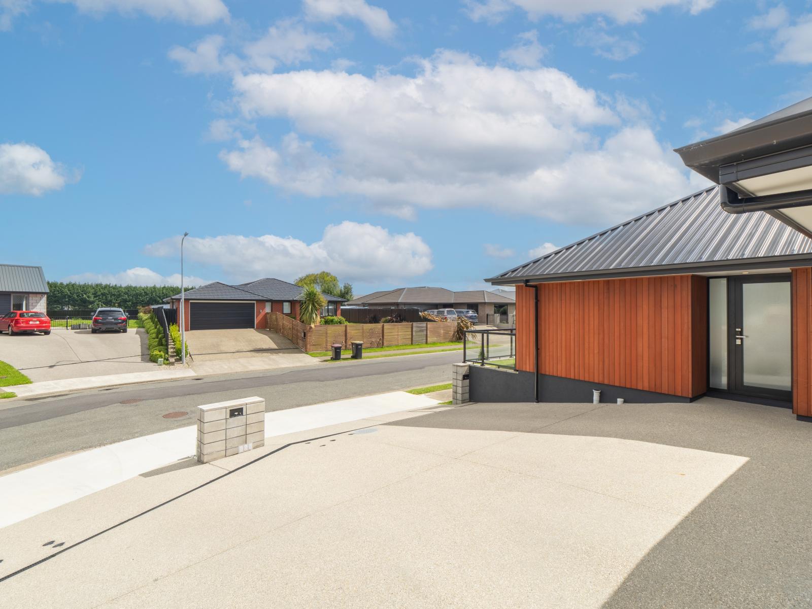 97 Hoffman Court, Waikiwi