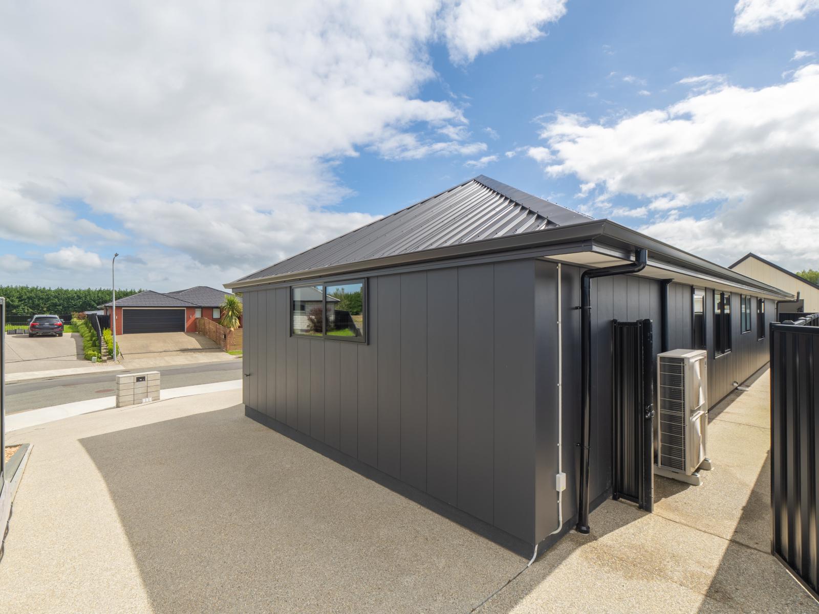 97 Hoffman Court, Waikiwi