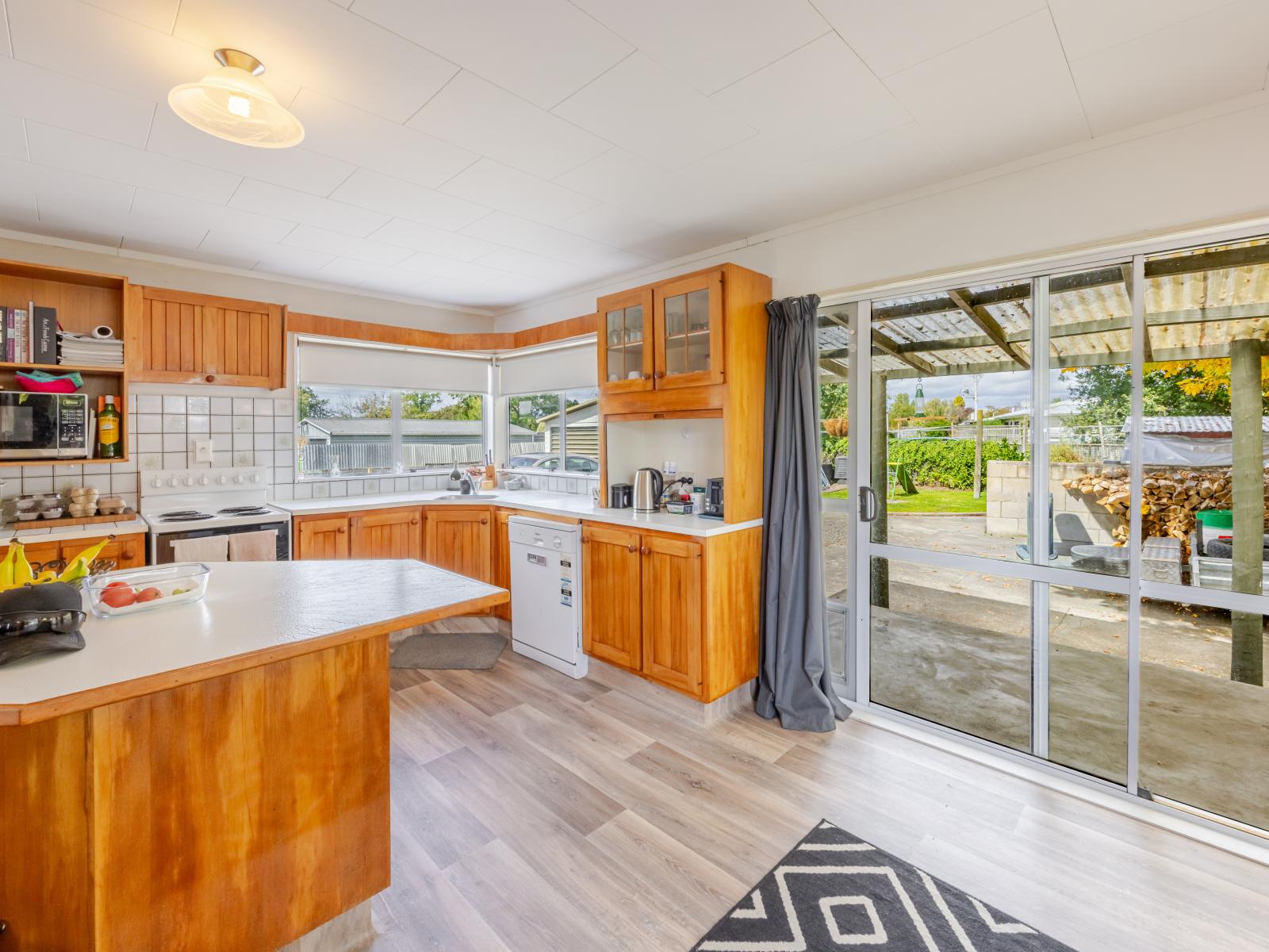 38 Francis Drake Street, Waipukurau