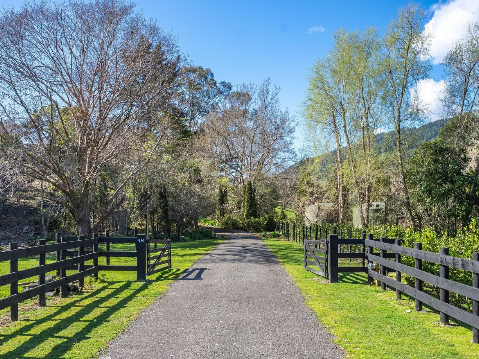 48 Greenhill Road, Waikanae