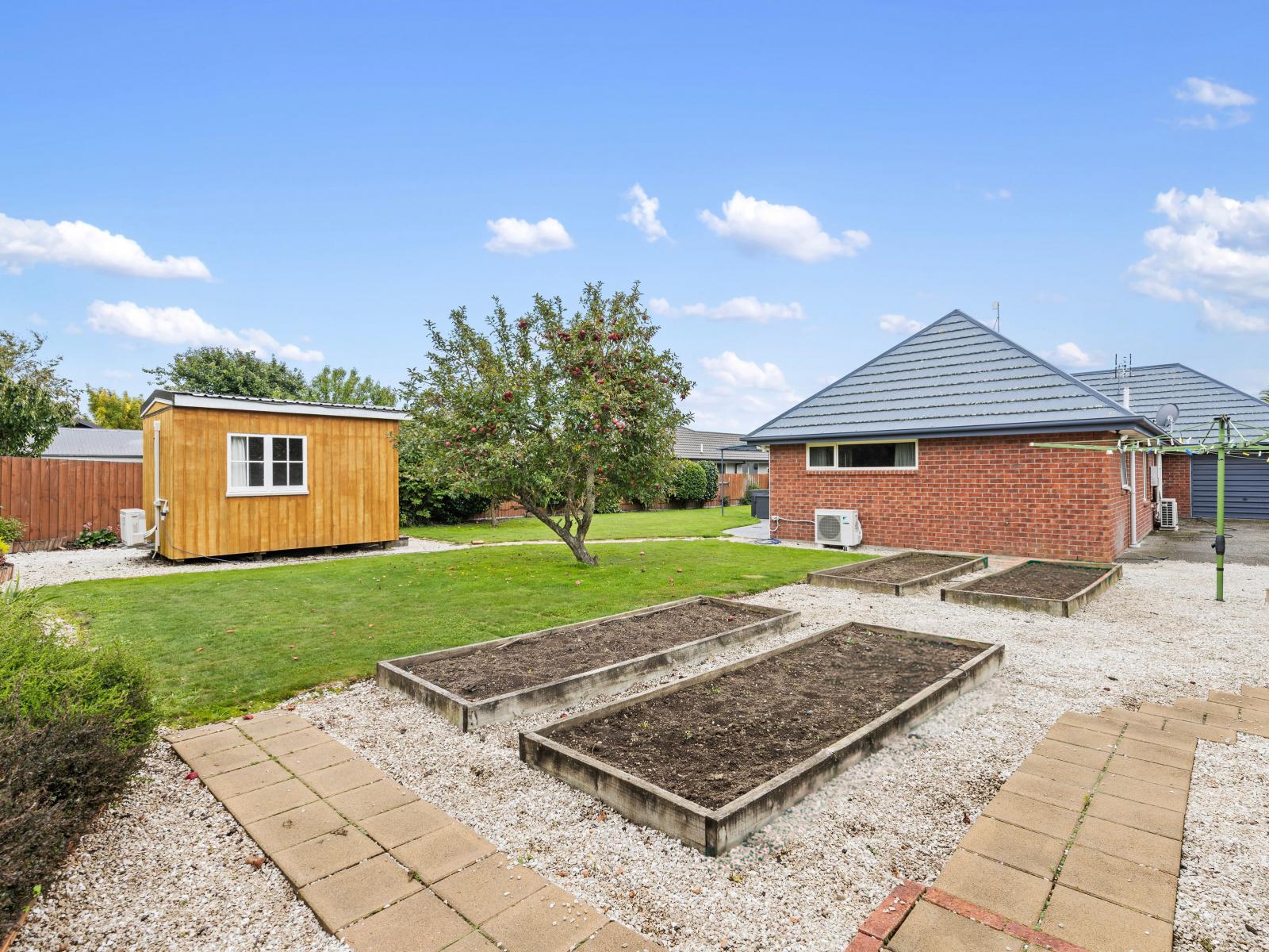 21 Welsford Street, Woodend