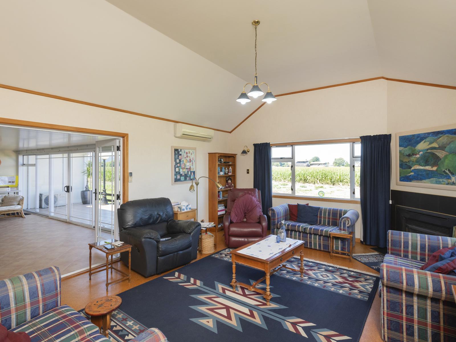 136A Main Road, Makaraka