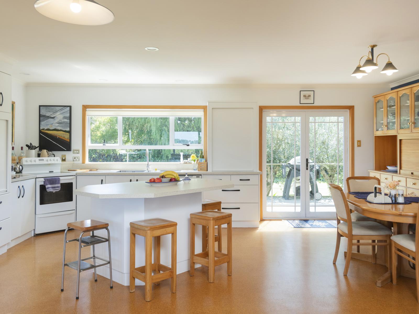 136A Main Road, Makaraka