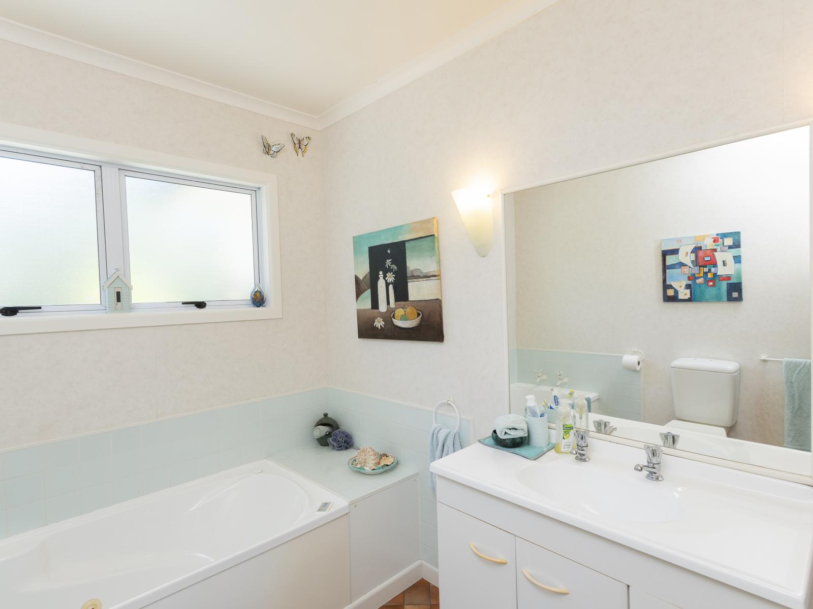 136A Main Road, Makaraka