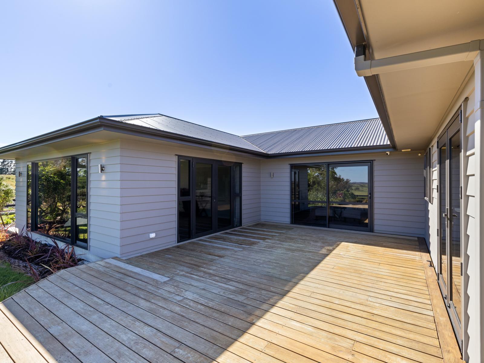 67 Albert Road, Tokomaru