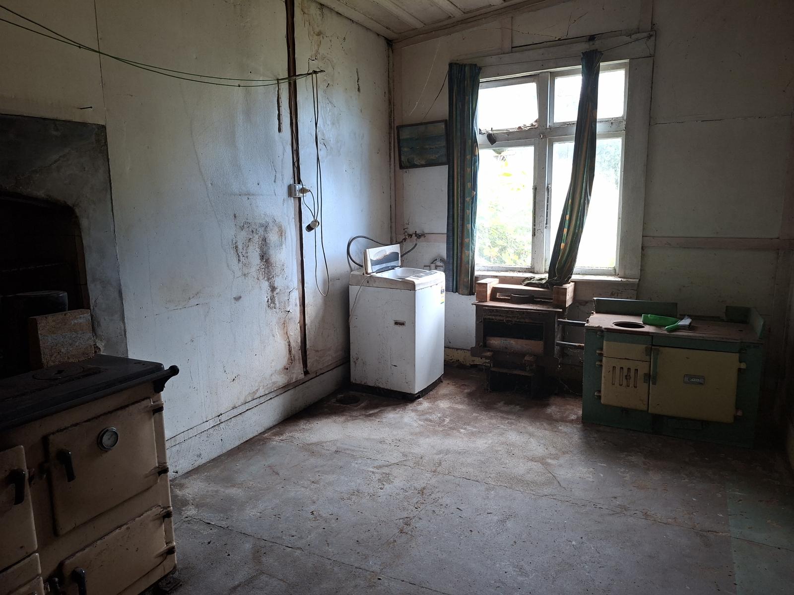 39 Back Road, Granity