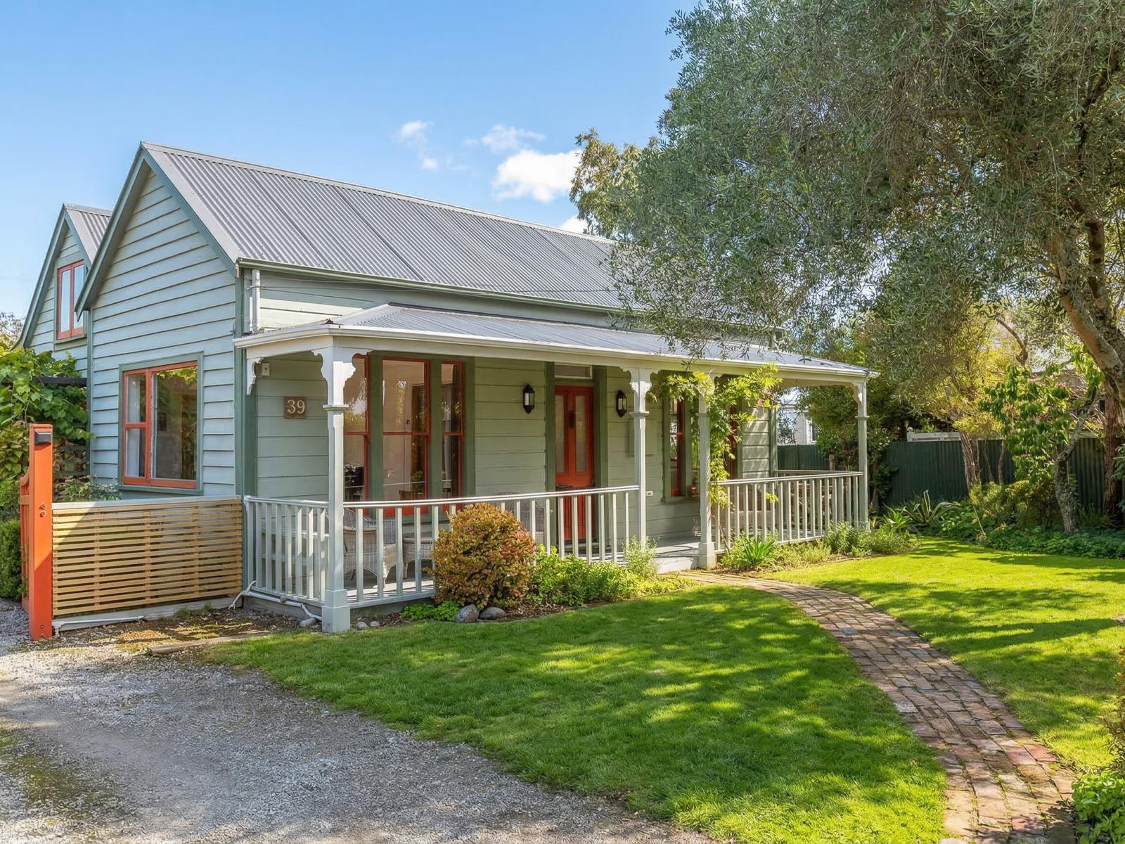 39 Main Street, Greytown