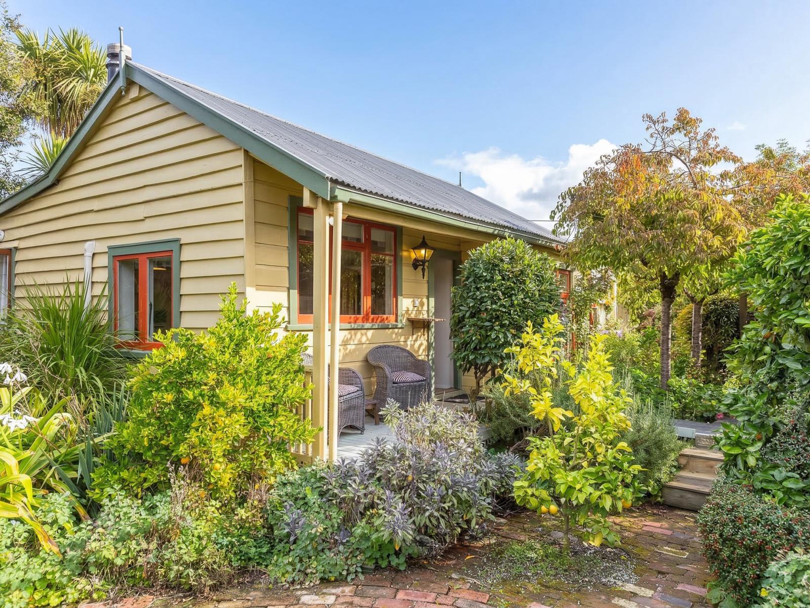39 Main Street, Greytown