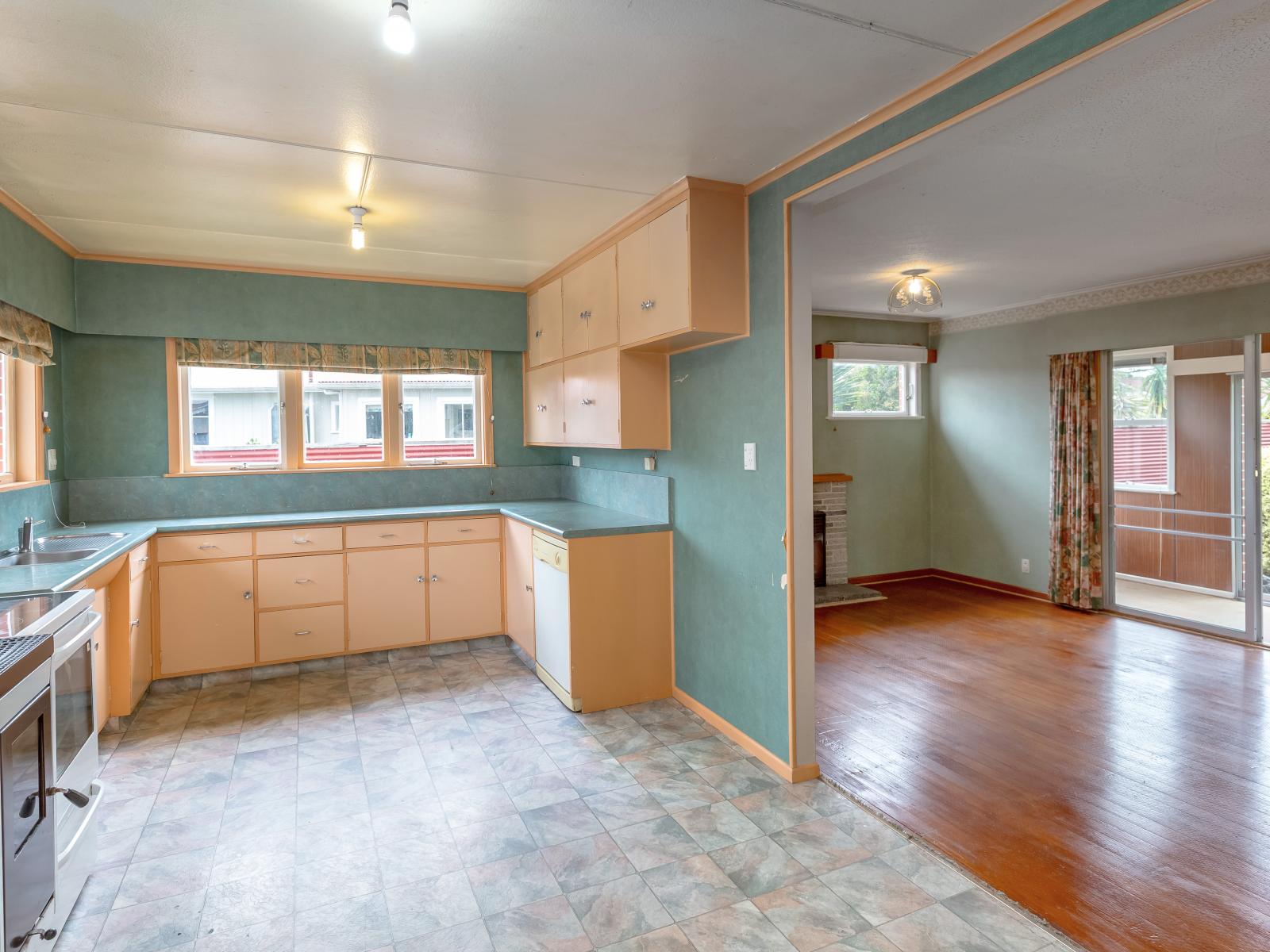 17 Philip Street, Carterton