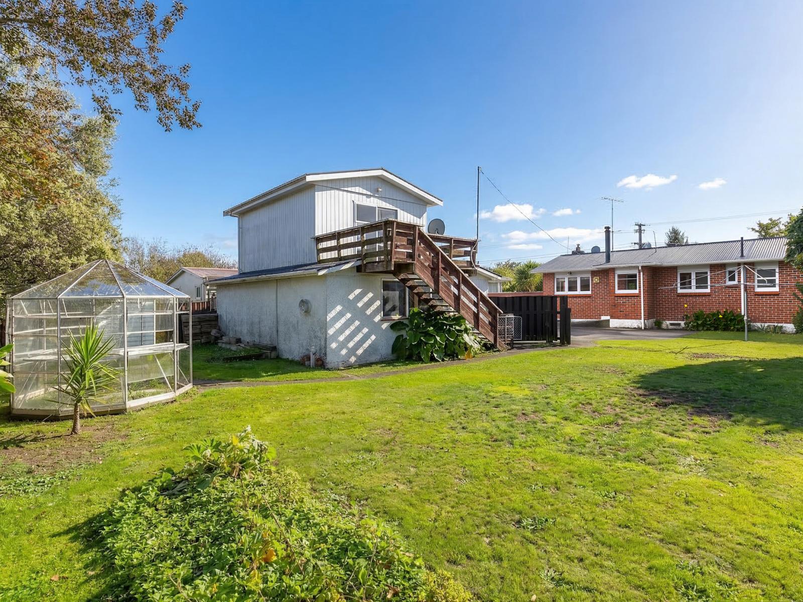 17 Philip Street, Carterton