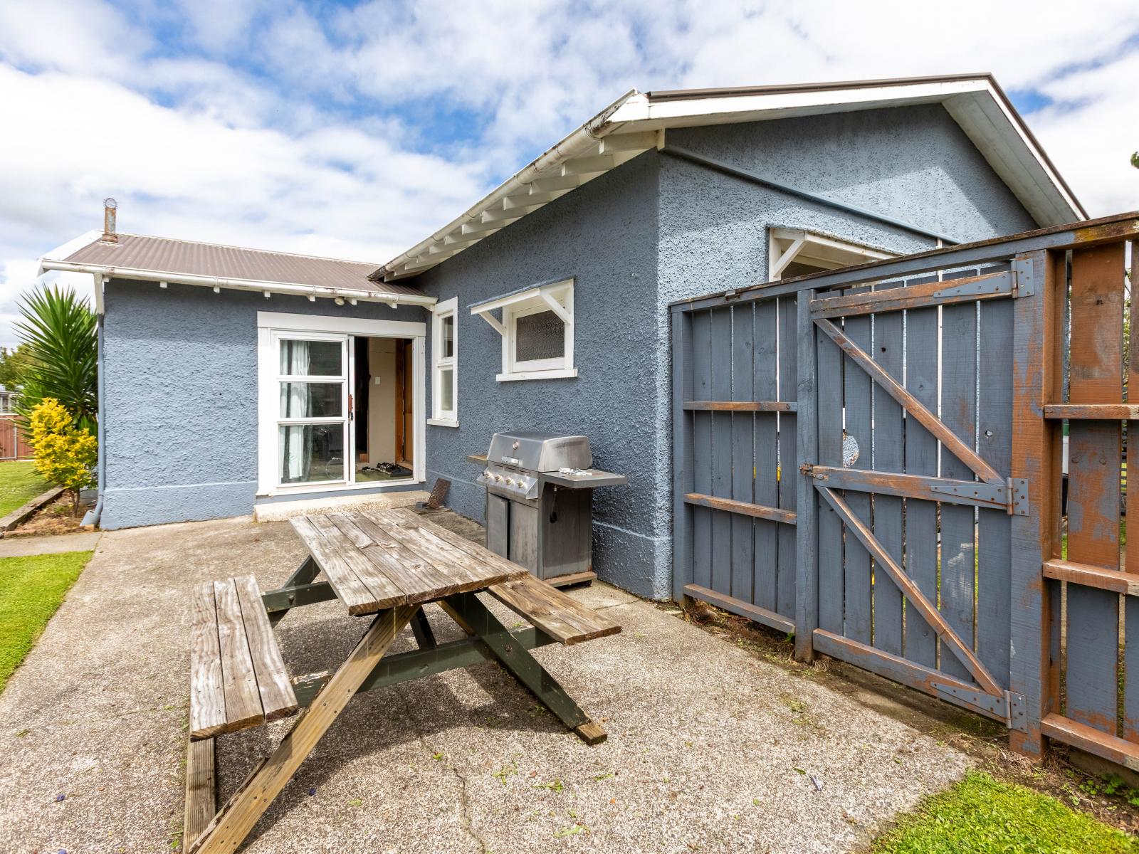 50 Mclean Street, Woodville