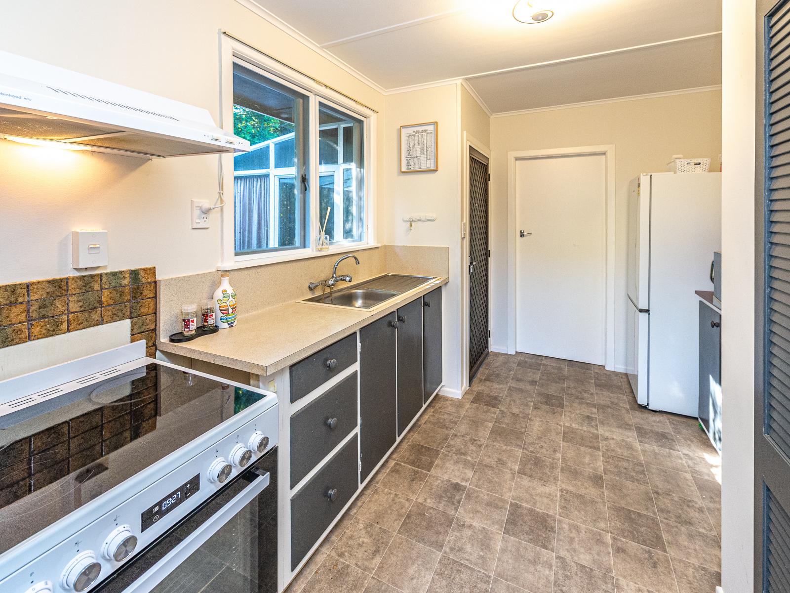 157A No 3 Line, Whanganui East