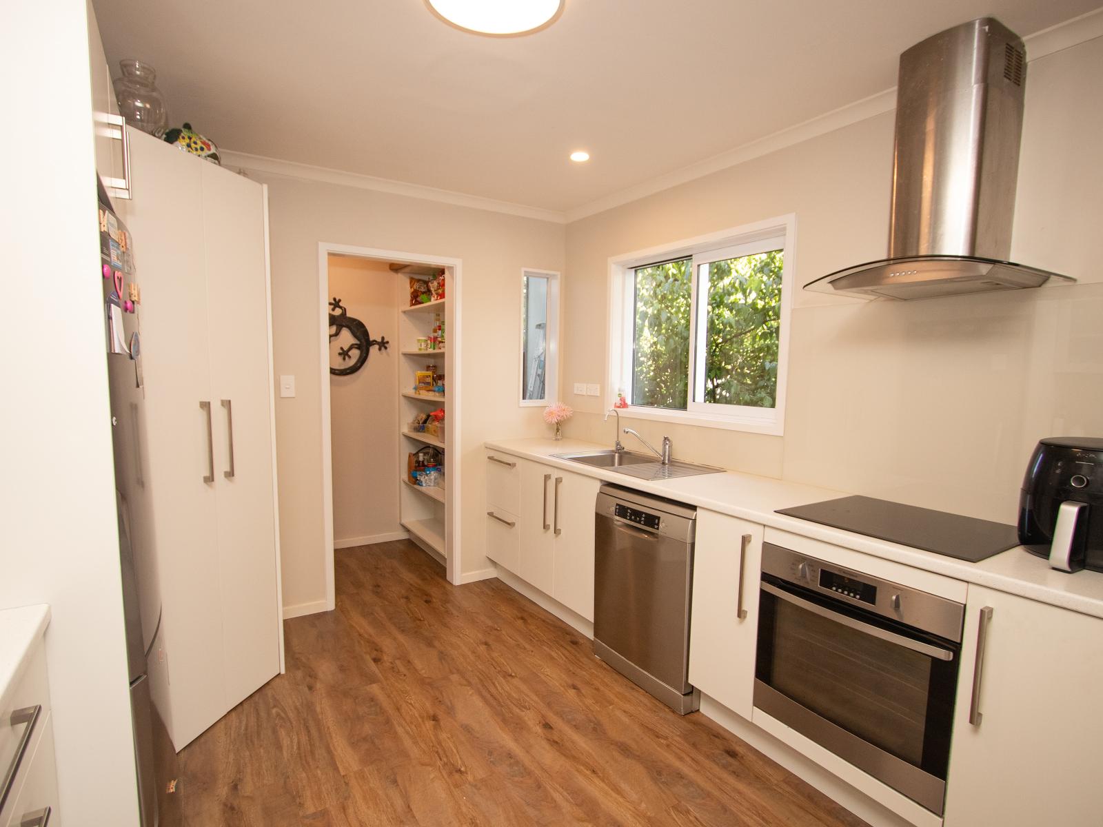 175 Middle Road, Allenton