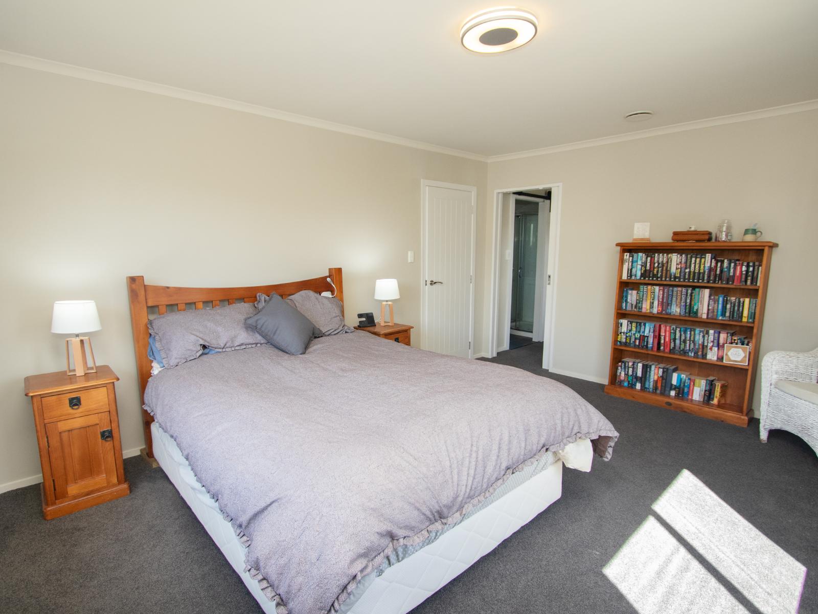 175 Middle Road, Allenton