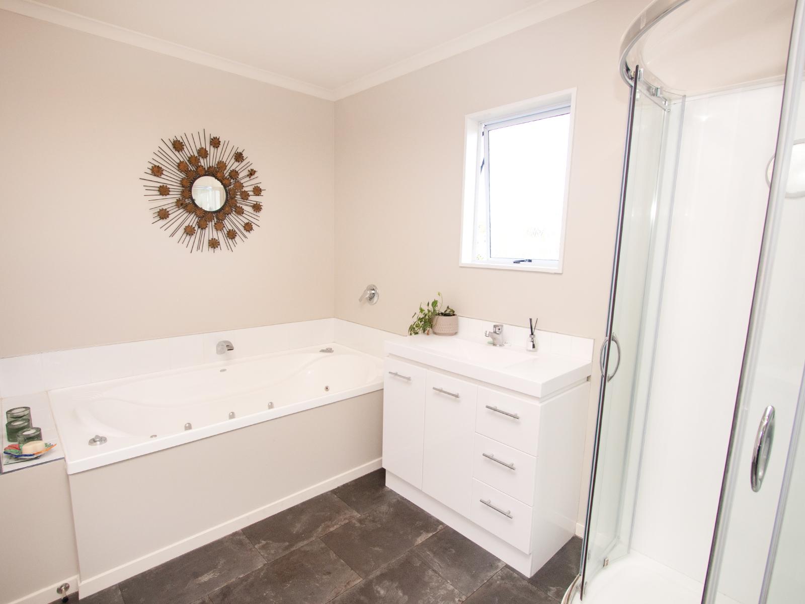 175 Middle Road, Allenton