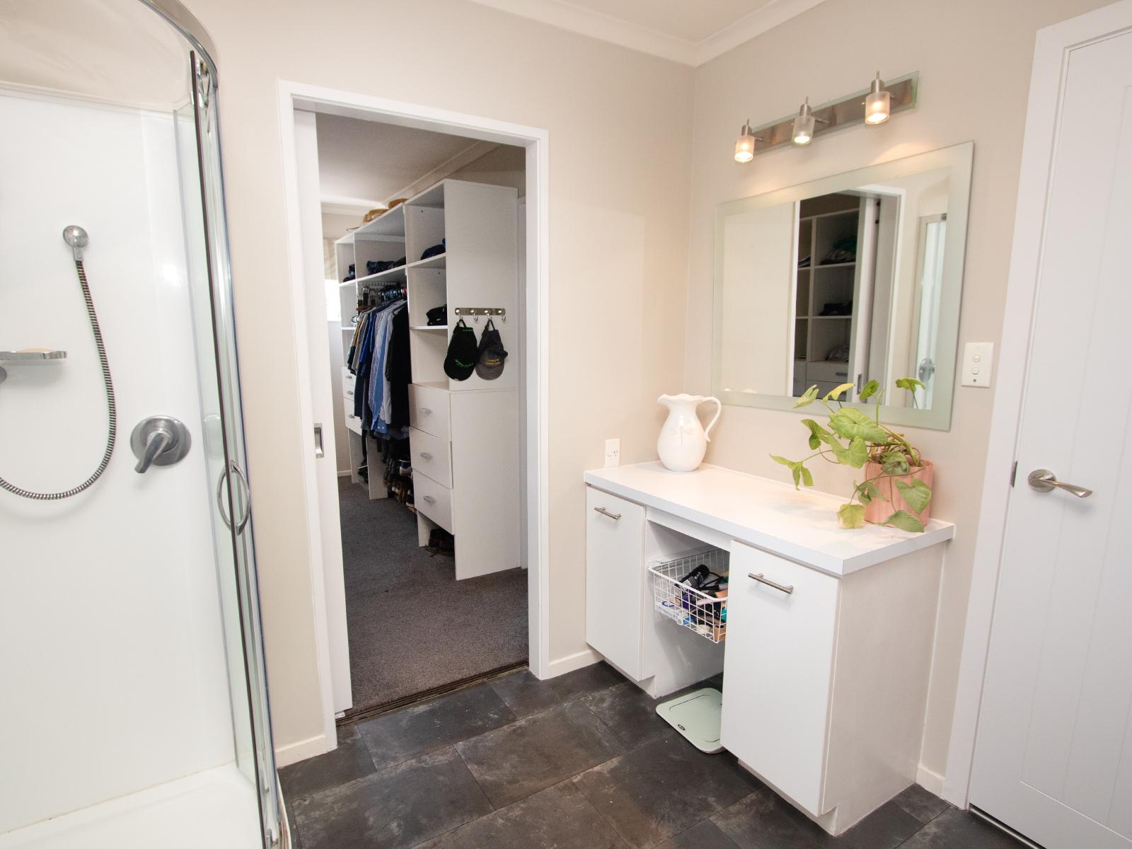 175 Middle Road, Allenton