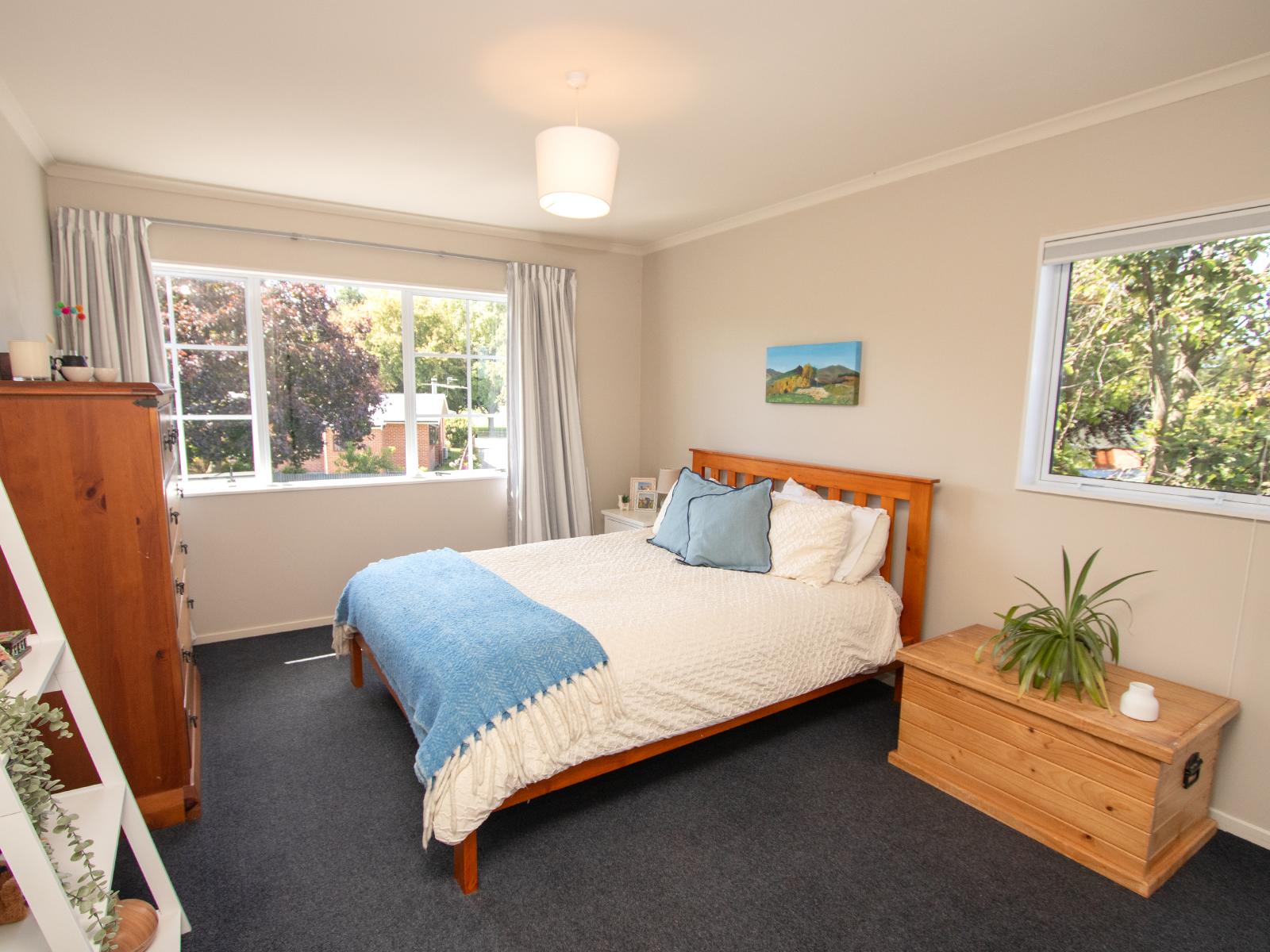 175 Middle Road, Allenton