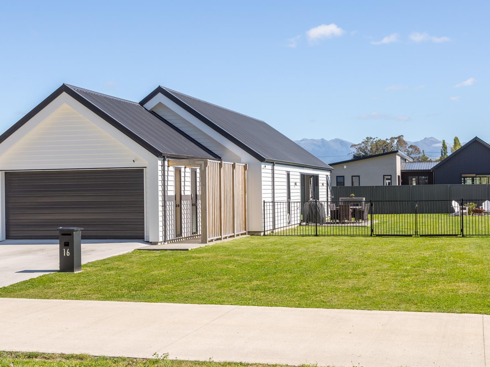 16 Ross Taylor Lane, Masterton