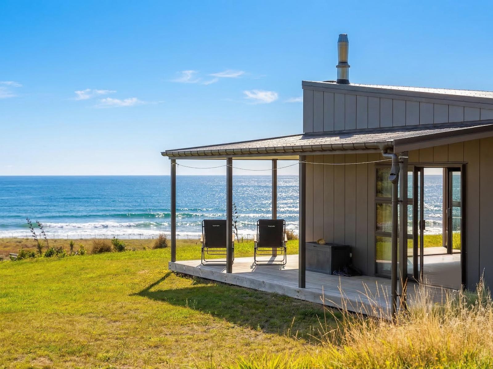 574 Tora Farm Settlement Road, Tora