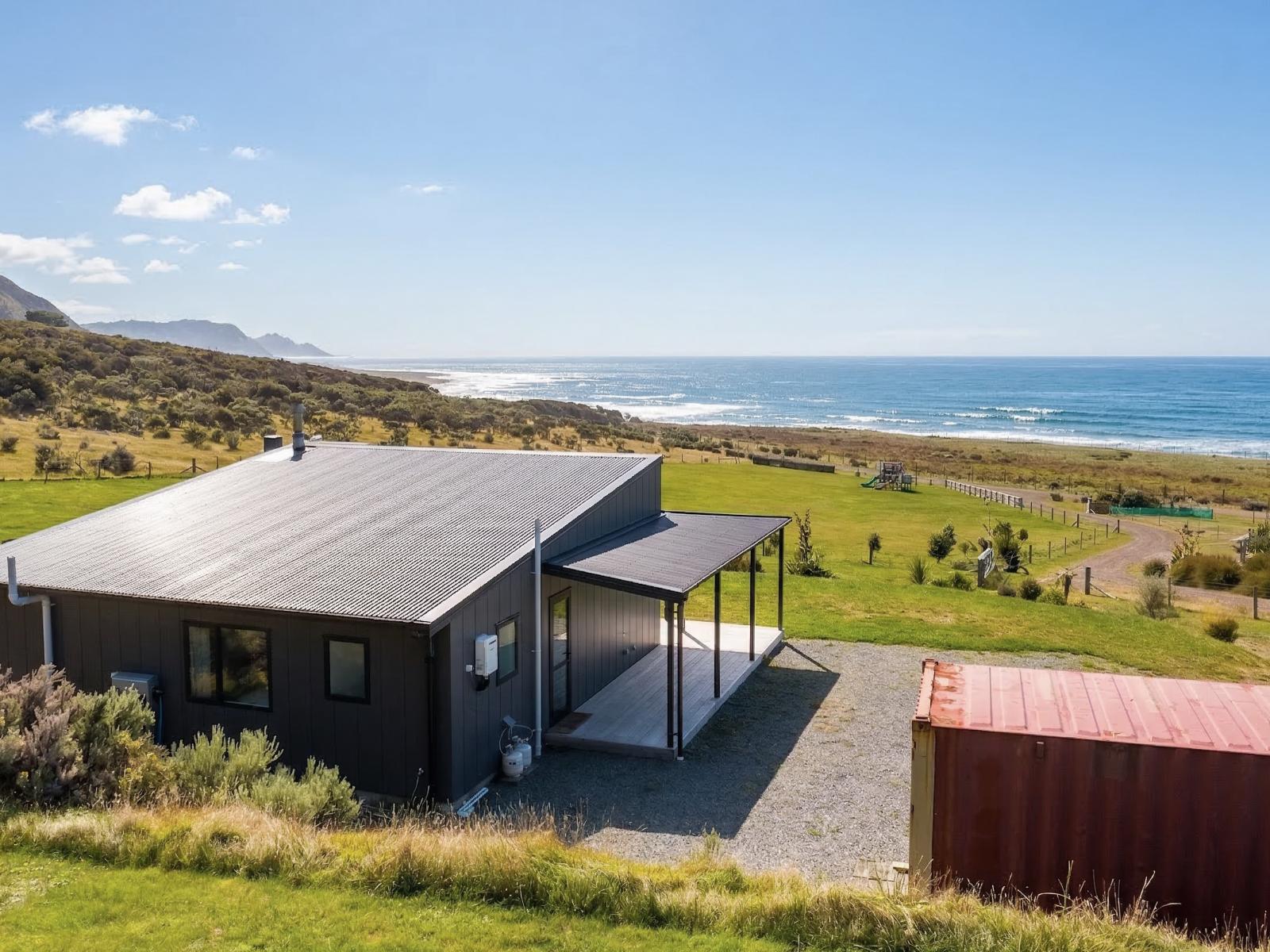 574 Tora Farm Settlement Road, Tora