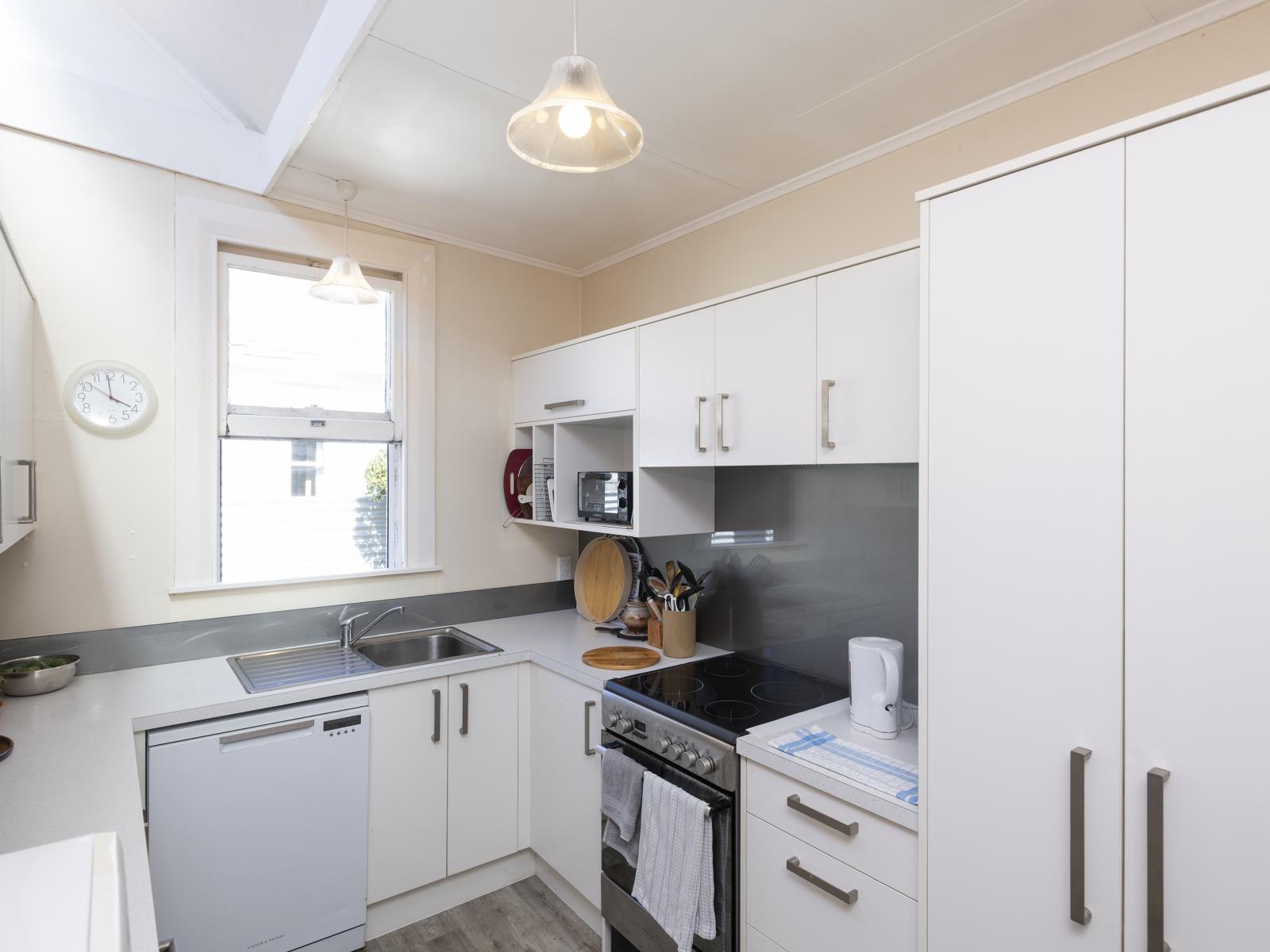 95 Iranui Road, Inner Kaiti