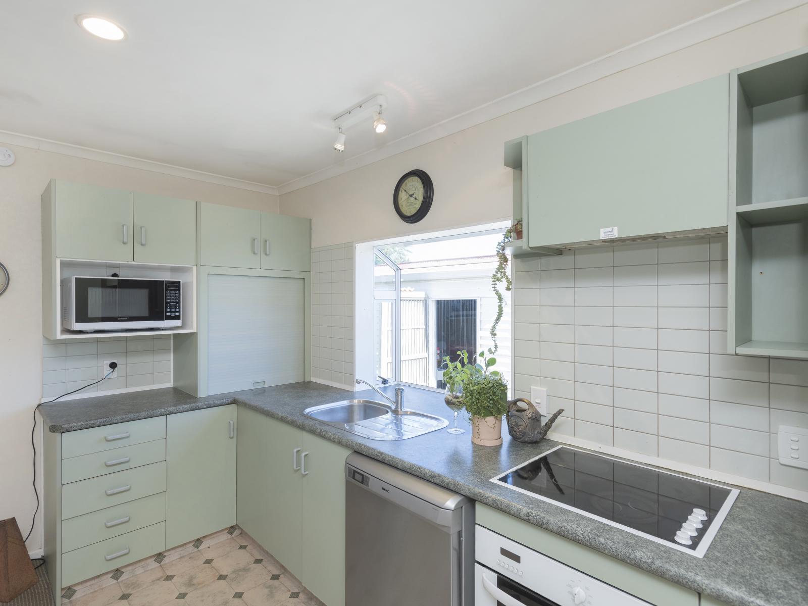 95 Iranui Road, Inner Kaiti