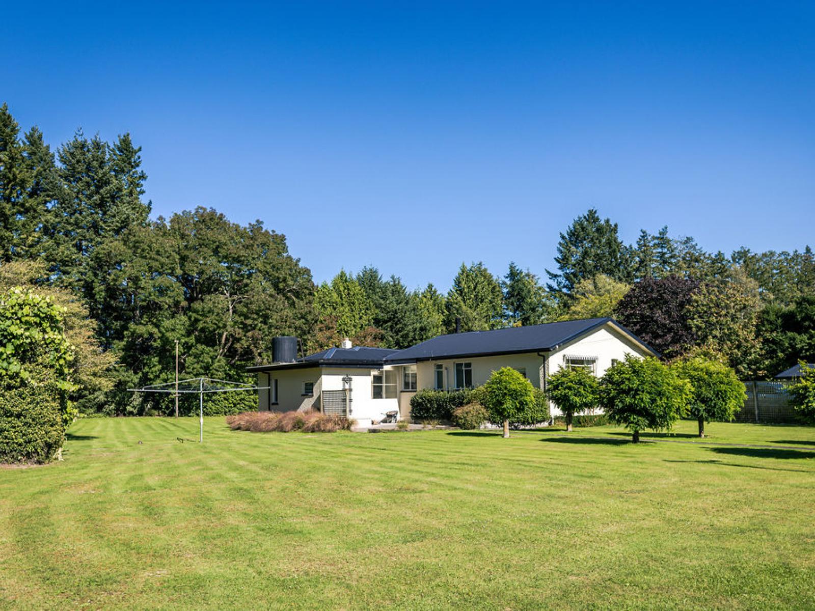 1710 Ealing Montalto Road, Ashburton