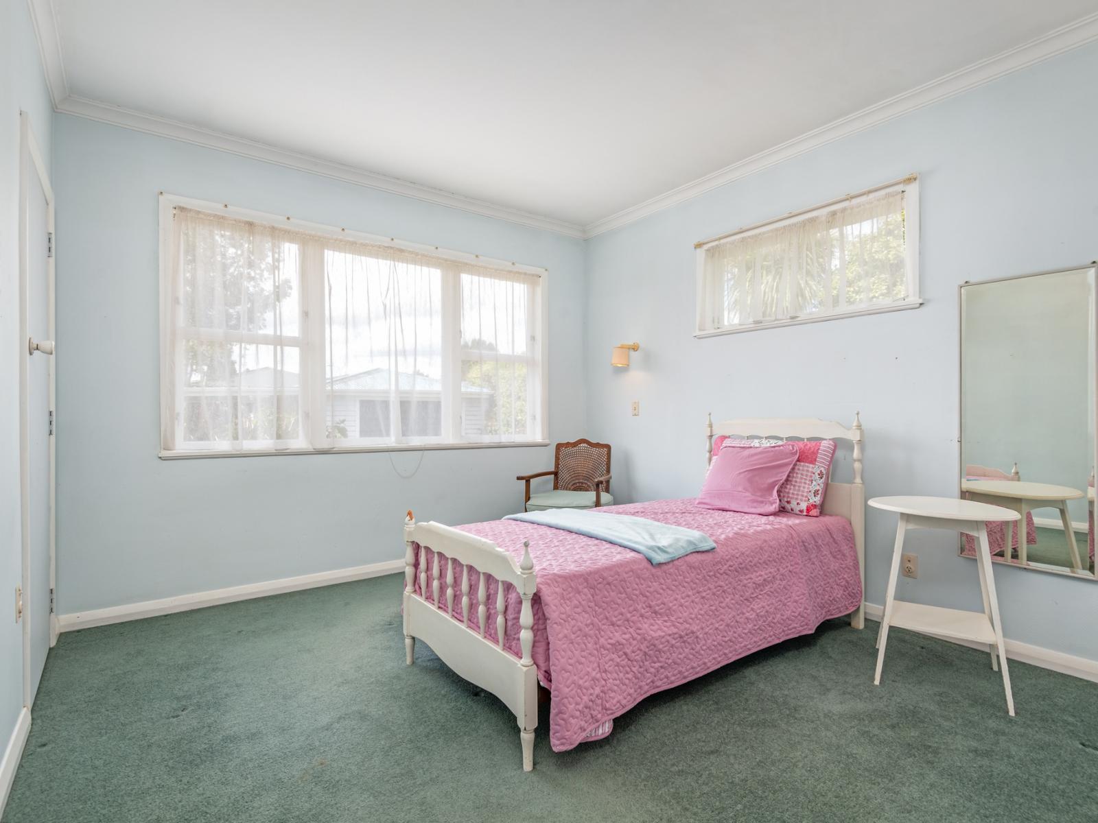 12 Nairn Crescent, Awapuni