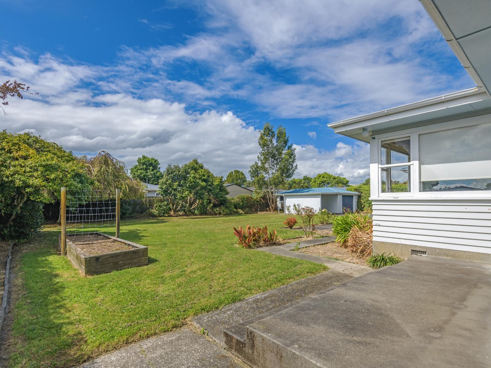 12 Nairn Crescent, Awapuni