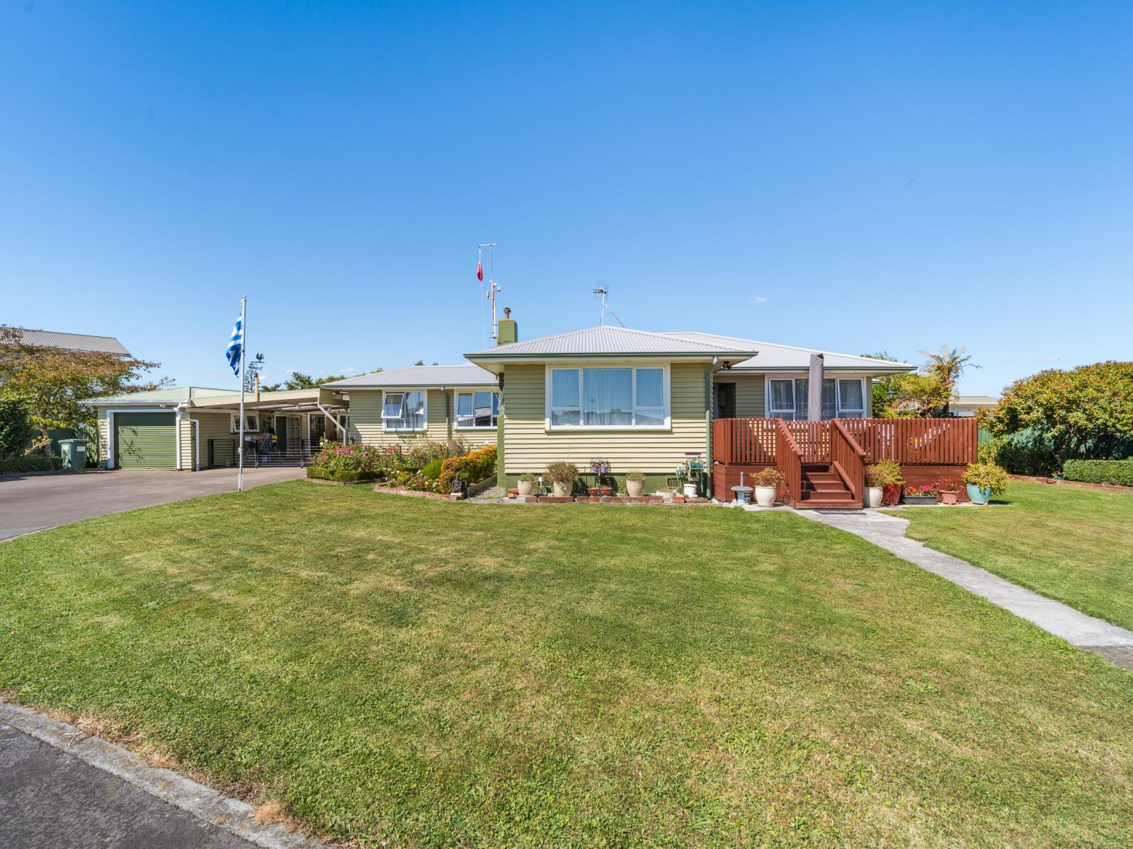 18 Belvedere Crescent, Takaro