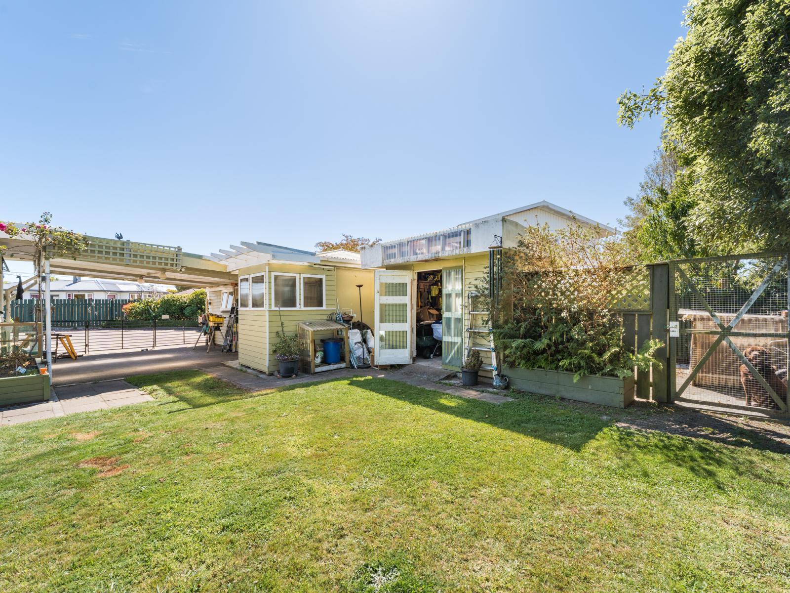 18 Belvedere Crescent, Takaro
