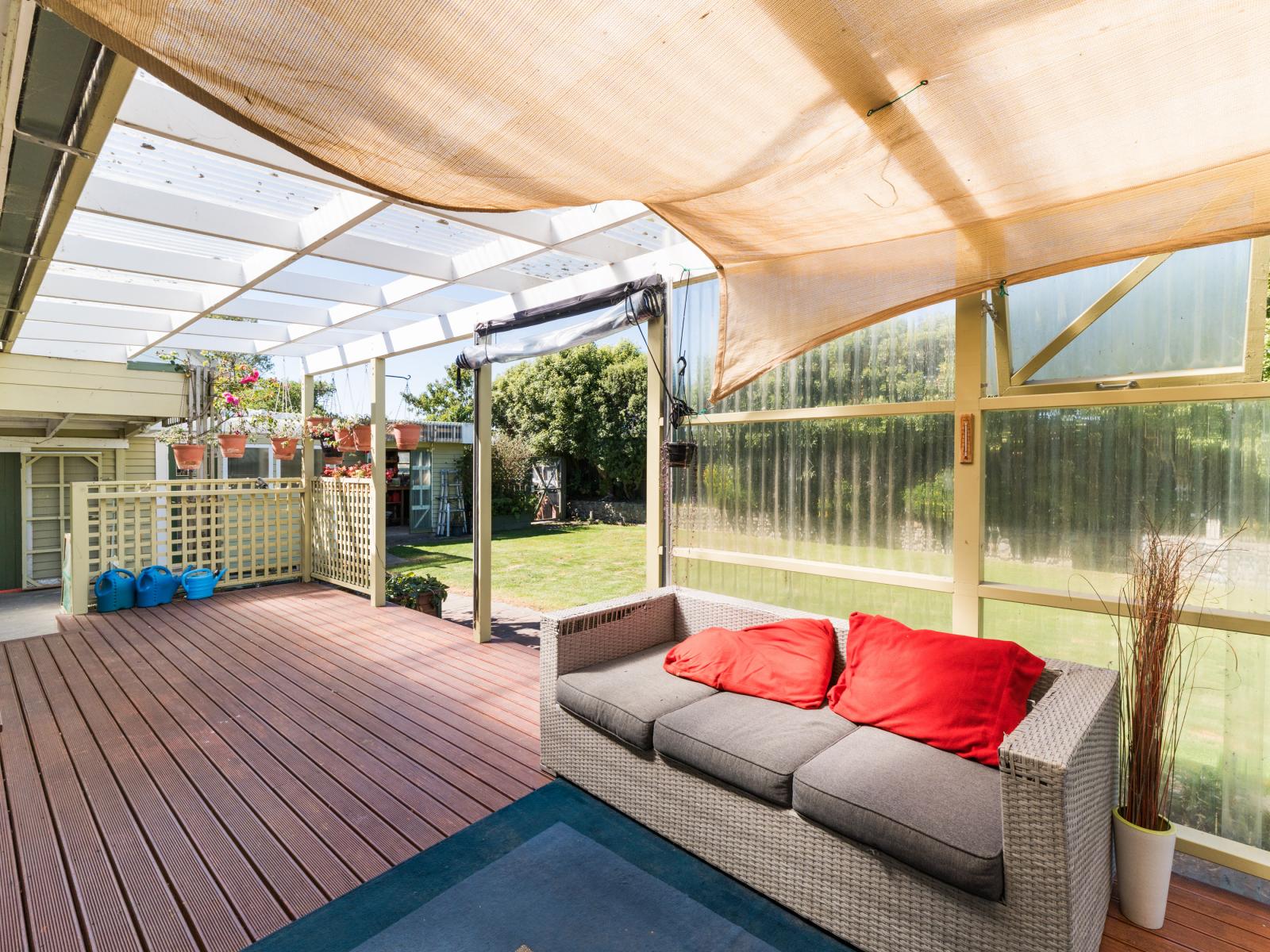 18 Belvedere Crescent, Takaro