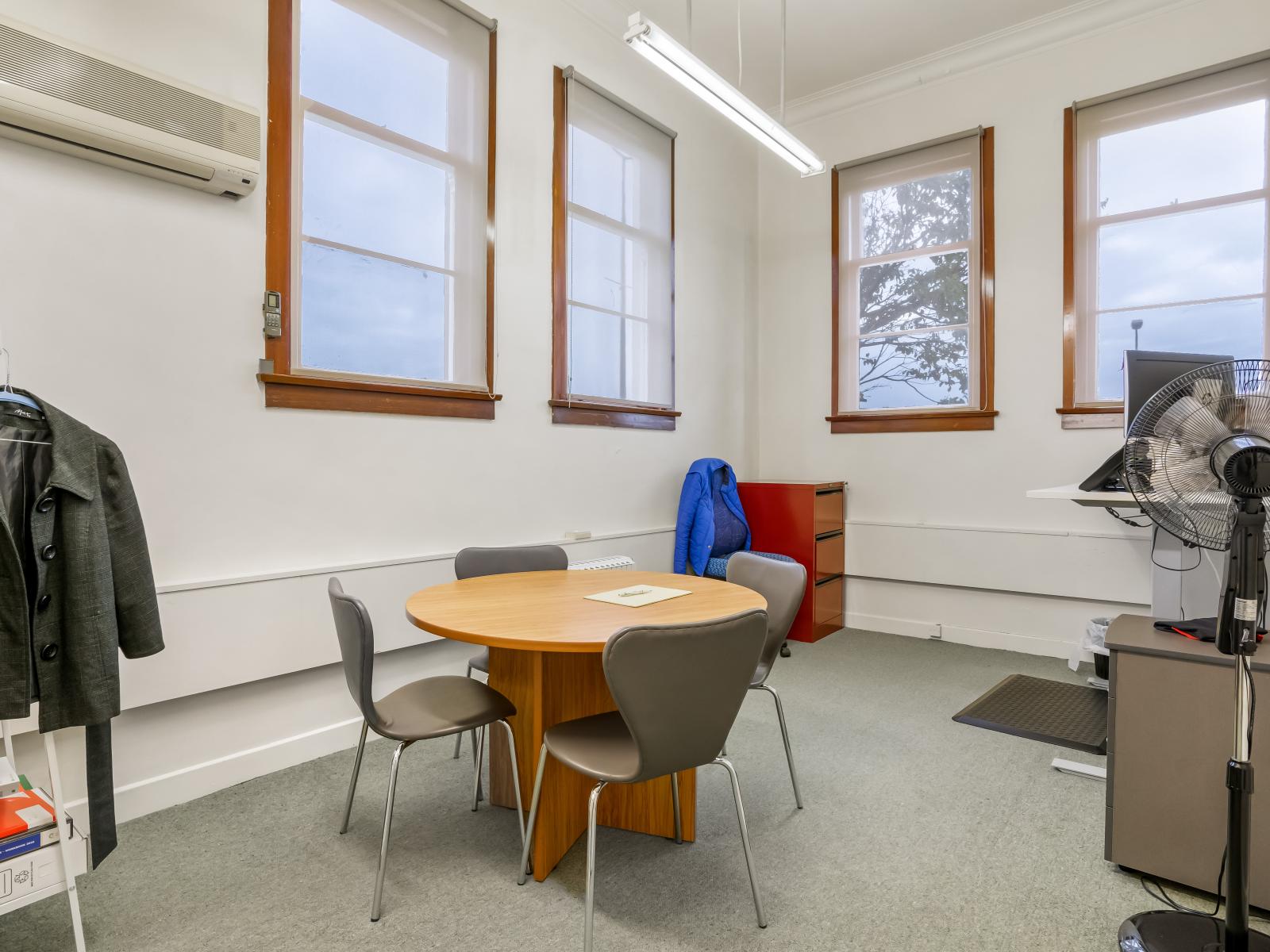 280 Great North Road, Winton