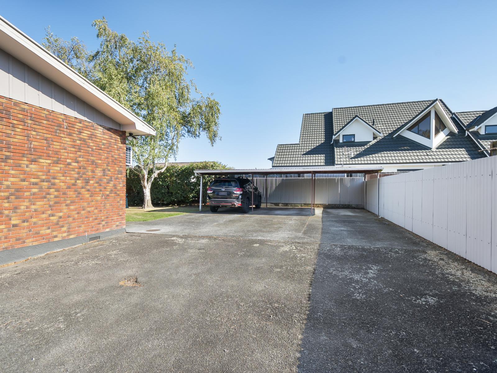 3/112 Roy Street, Central