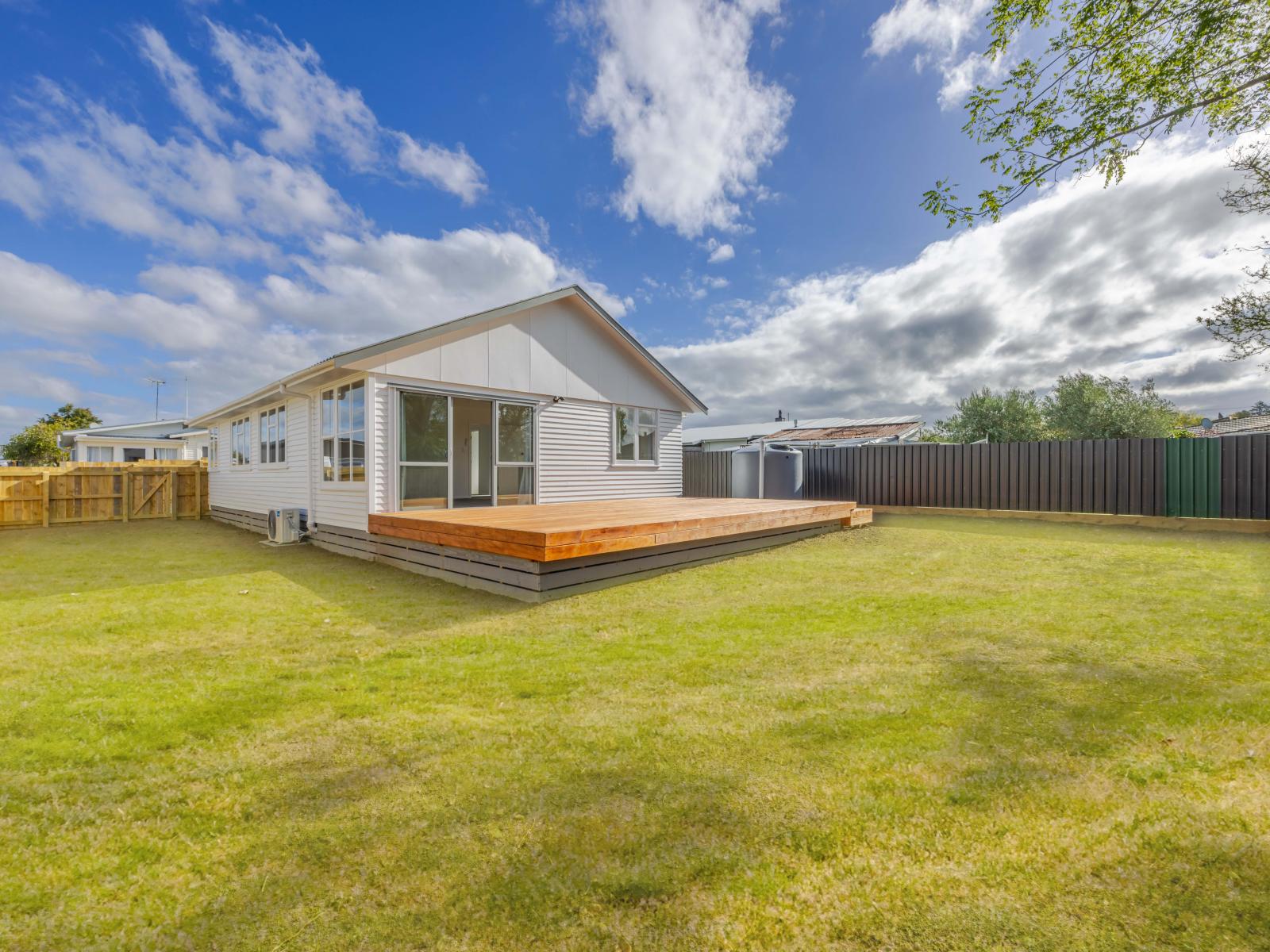 12a Holyrood Terrace, Waipukurau