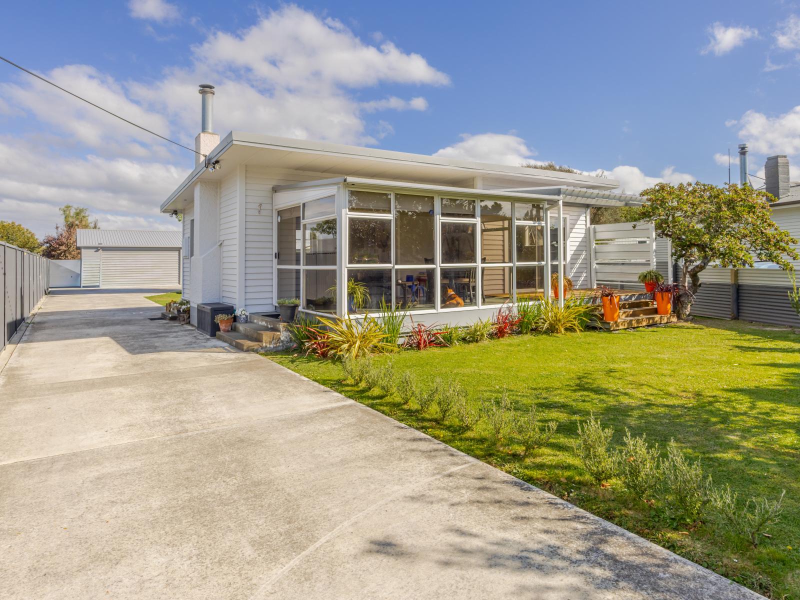 30 Francis Drake Street, Waipukurau