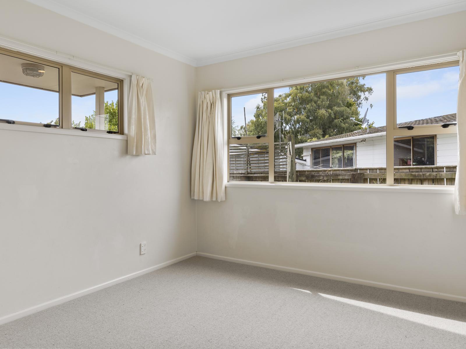 Unit 2, 156 Spa Road, Taupo