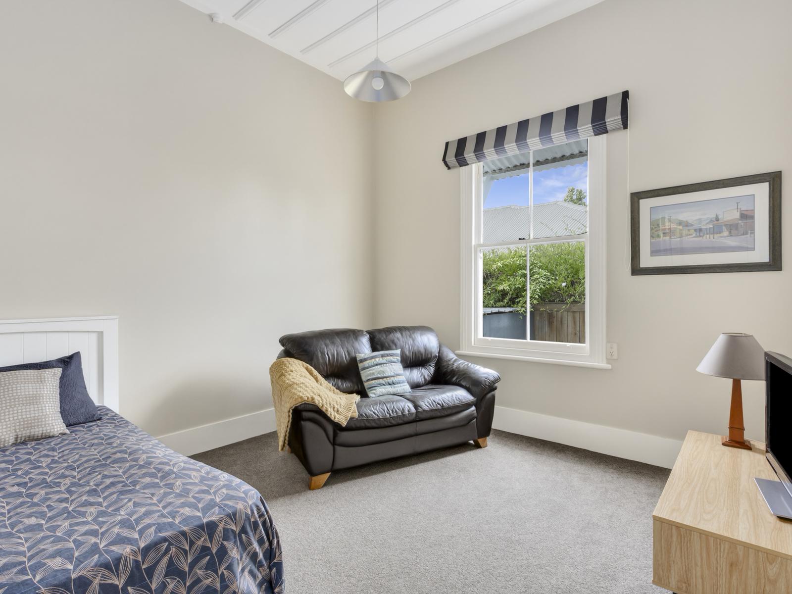 42 Moore Street, Cambridge