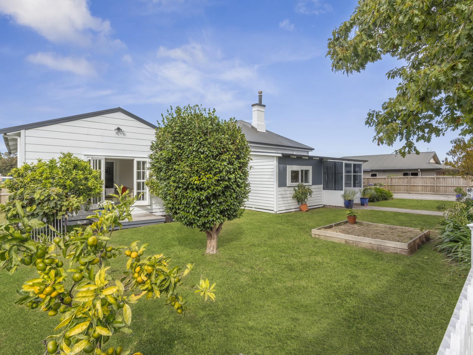 42 Moore Street, Cambridge